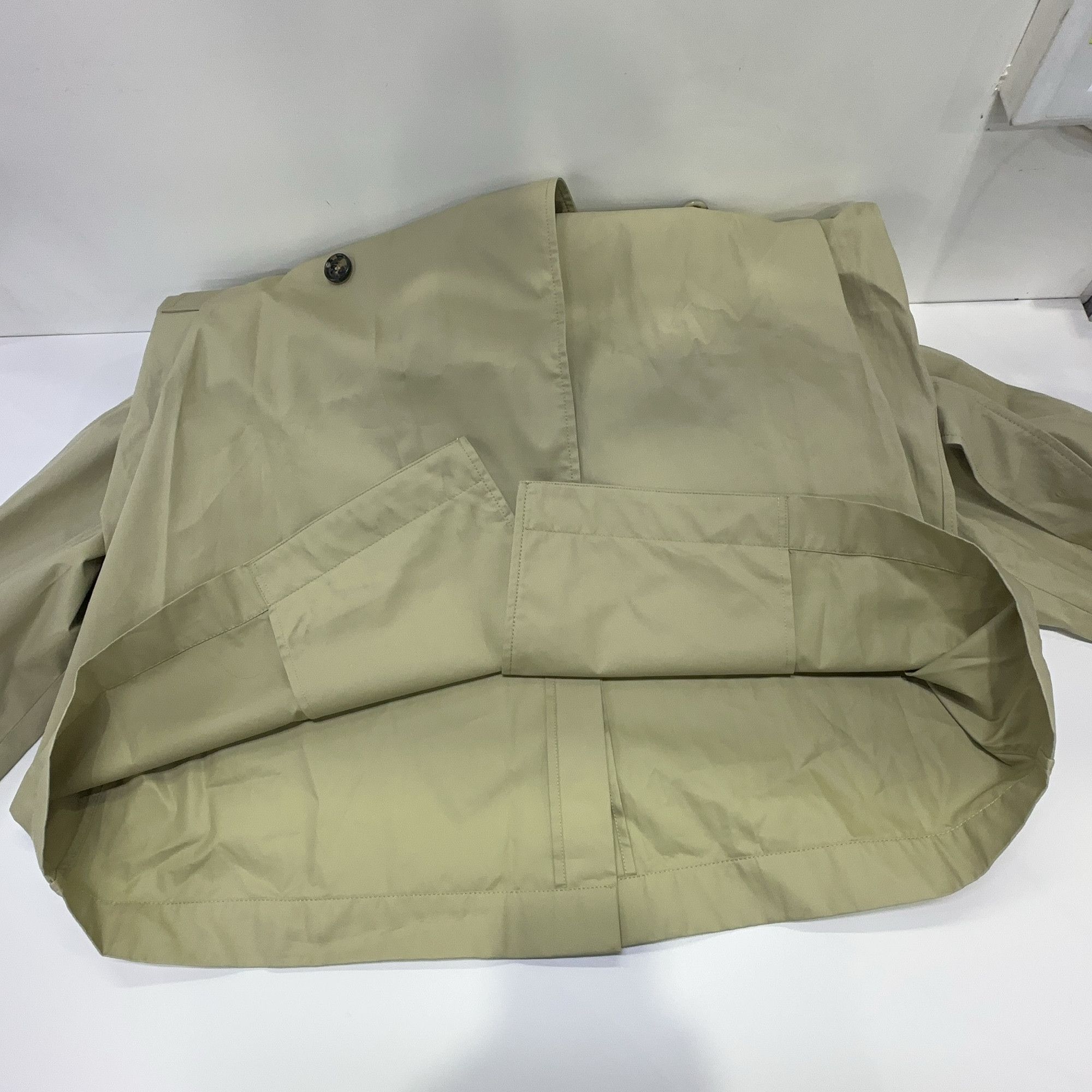 Burberry Burberry Double Breasted Trench Coat Size 50 Size US M / EU 48-50 / 2 - 7 Thumbnail