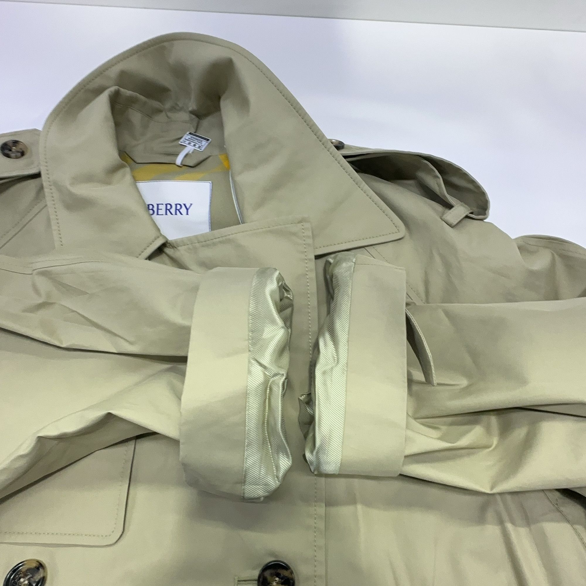 Burberry Burberry Double Breasted Trench Coat Size 50 Size US M / EU 48-50 / 2 - 9 Thumbnail