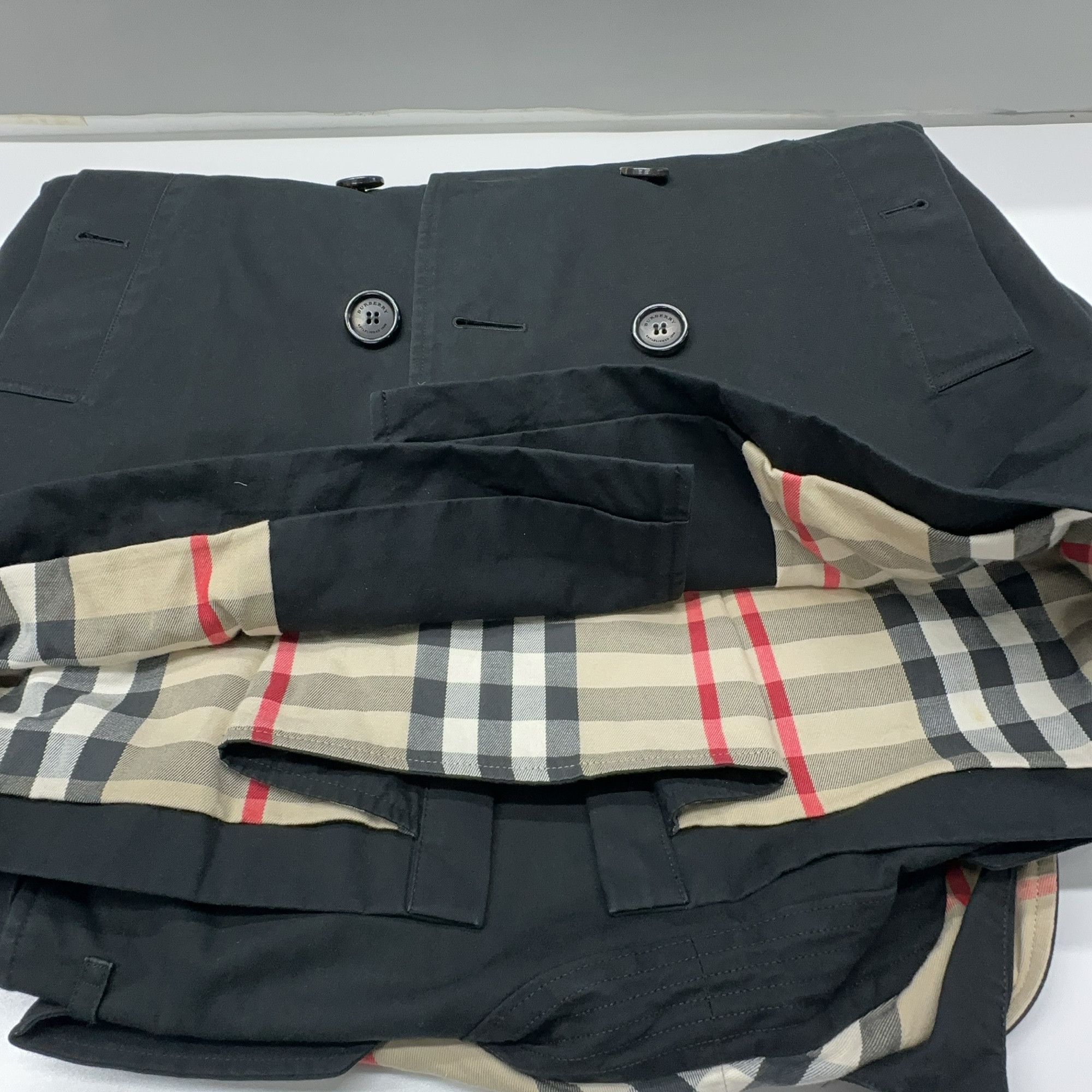 Burberry Burberry Double Breasted Trench Coat Size M Size US M / EU 48-50 / 2 - 9 Thumbnail