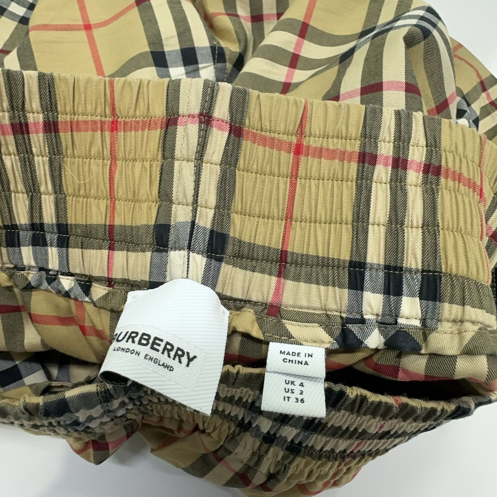 Burberry Burberry Check Print Side Stripe Shorts IT 36 Size 25" / US 0 / IT 36 - 4 Thumbnail