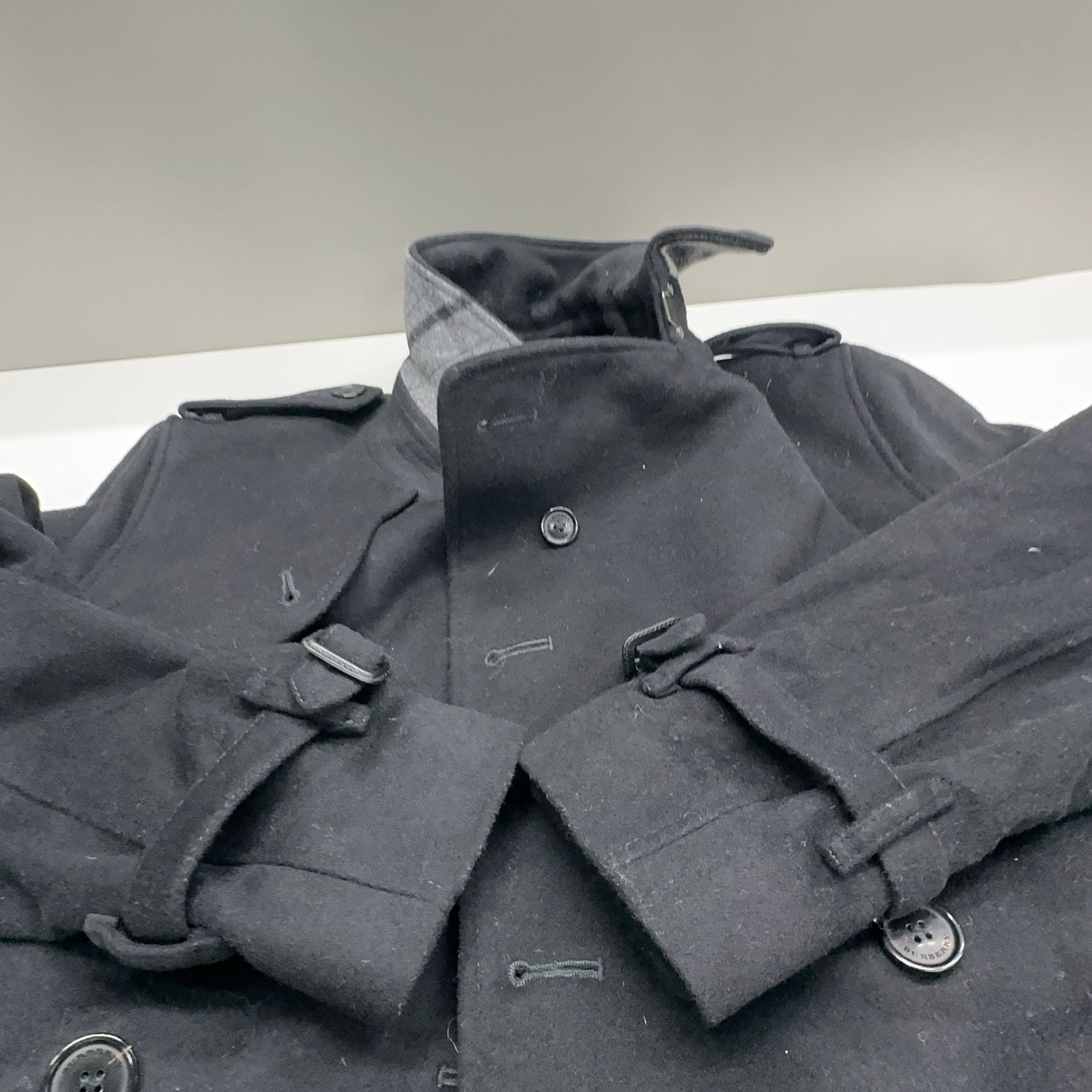 Burberry Burberry Wool Double Breasted Coat Size 46 Size US S / EU 44-46 / 1 - 11 Thumbnail