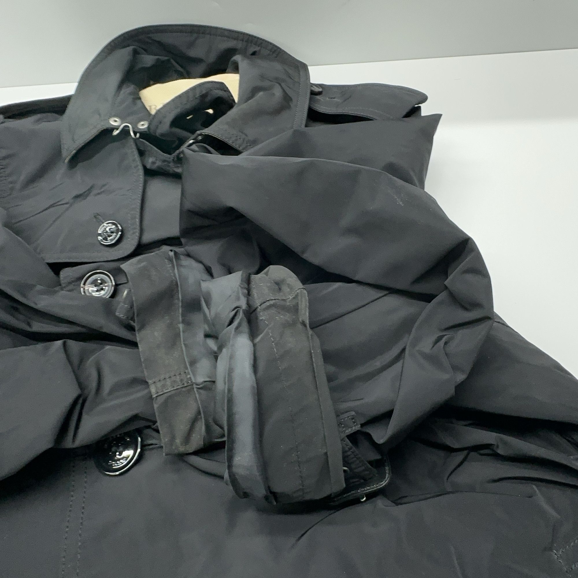 Burberry Burberry Brit Double Breasted Trench Coat Size M Size US M / EU 48-50 / 2 - 12 Thumbnail