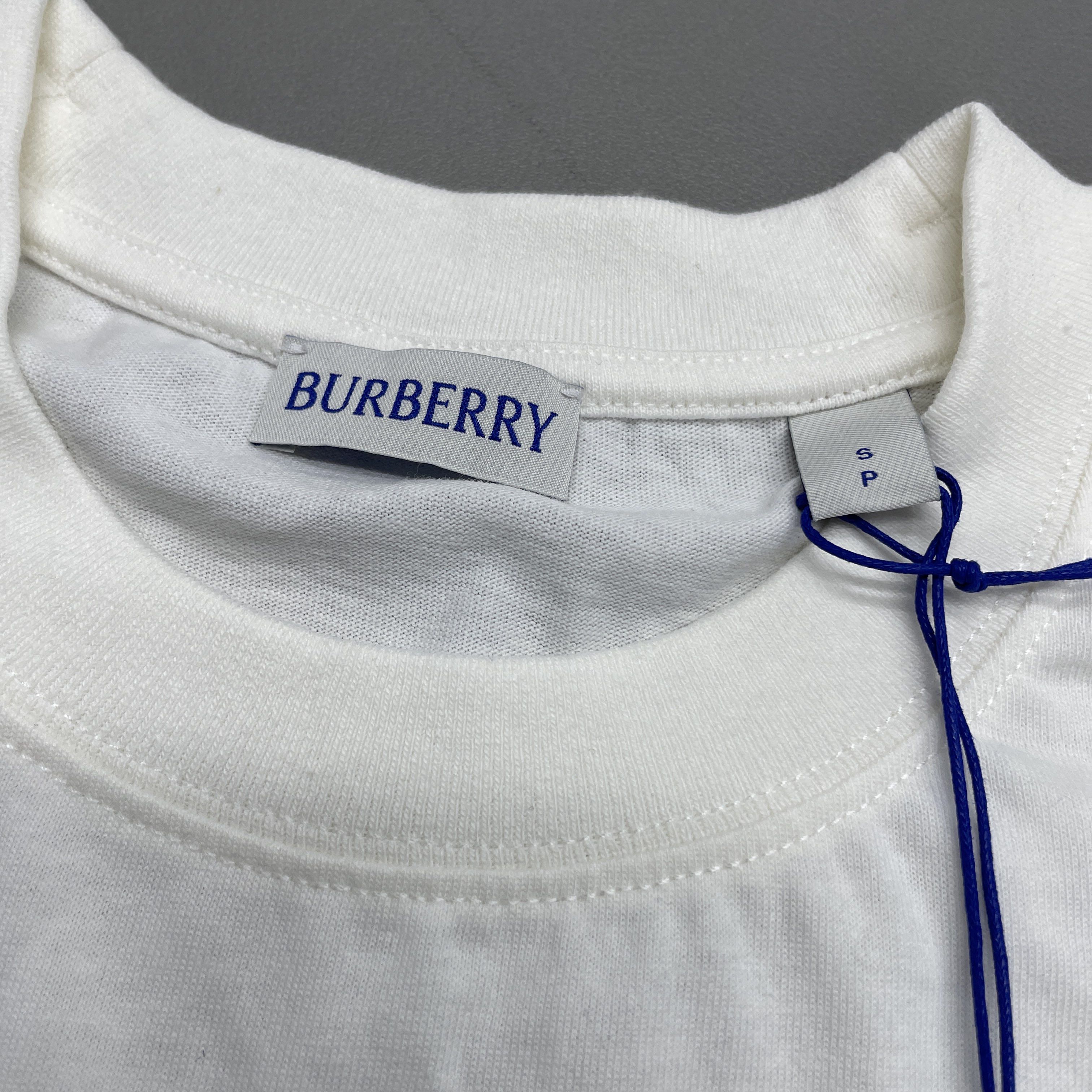Burberry Burberry Equestrian Knight T-Shirt Size S Size US S / EU 44-46 / 1 - 3 Thumbnail