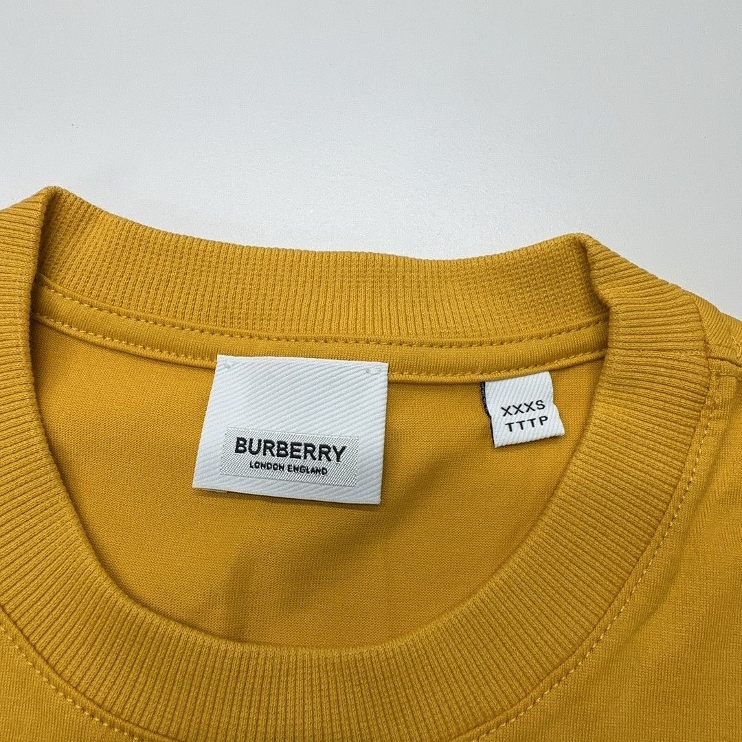Burberry Burberry Logo T-Shirt Size XXS Size US XXS / EU 40 - 4 Thumbnail