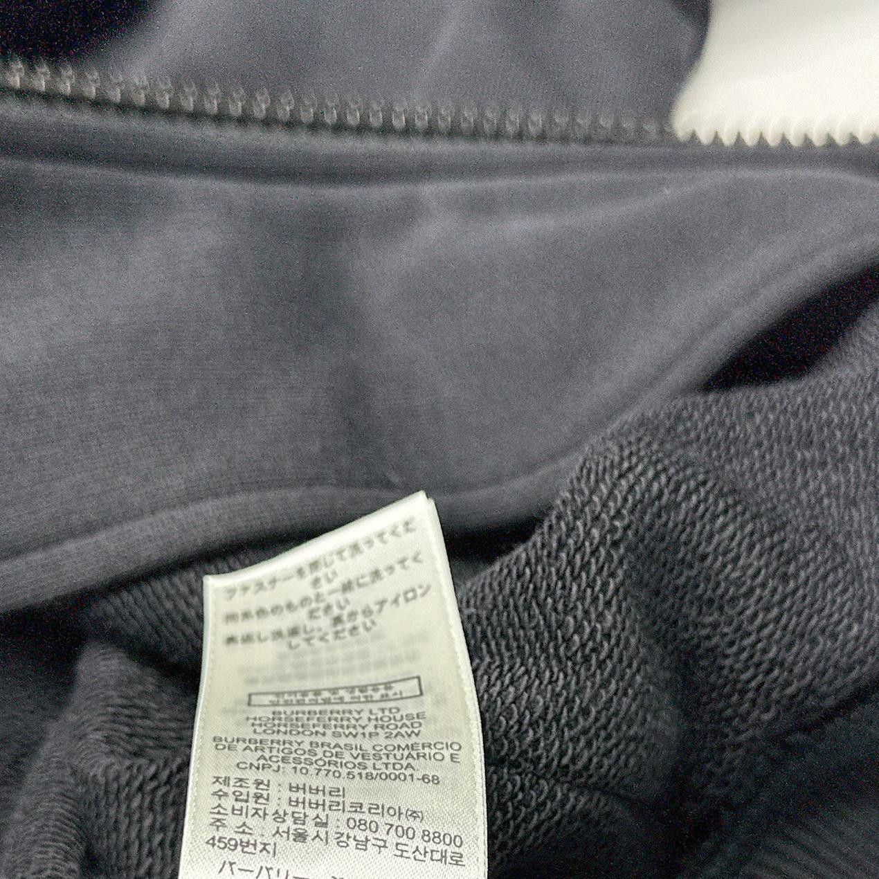 Burberry Burberry Check Lined Zip-Up Hoodie Size M Size US M / EU 48-50 / 2 - 6 Thumbnail