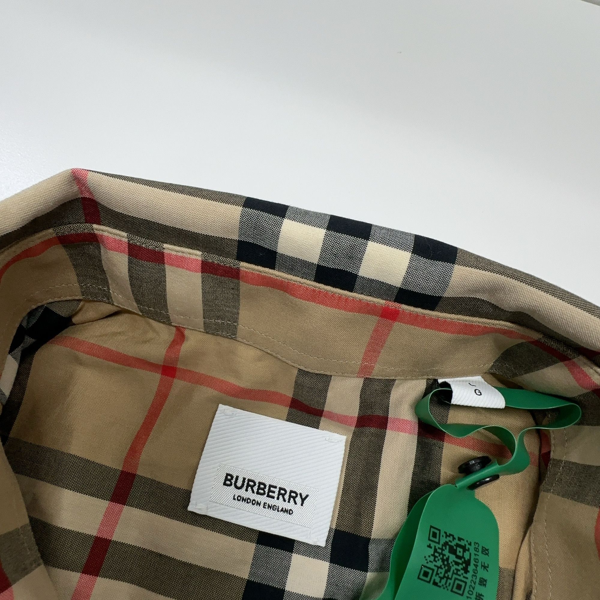 Burberry Burberry House Check Button Up Shirt Size L Size US L / EU 52-54 / 3 - 3 Thumbnail