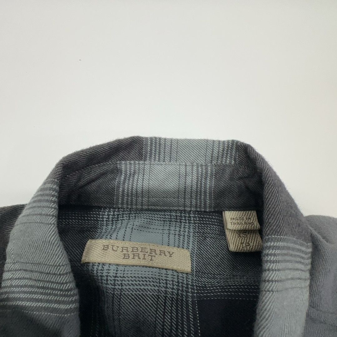 Burberry Burberry Brit Gray Plaid Button Up Shirt Size XS Size US XS / EU 42 / 0 - 12 Thumbnail