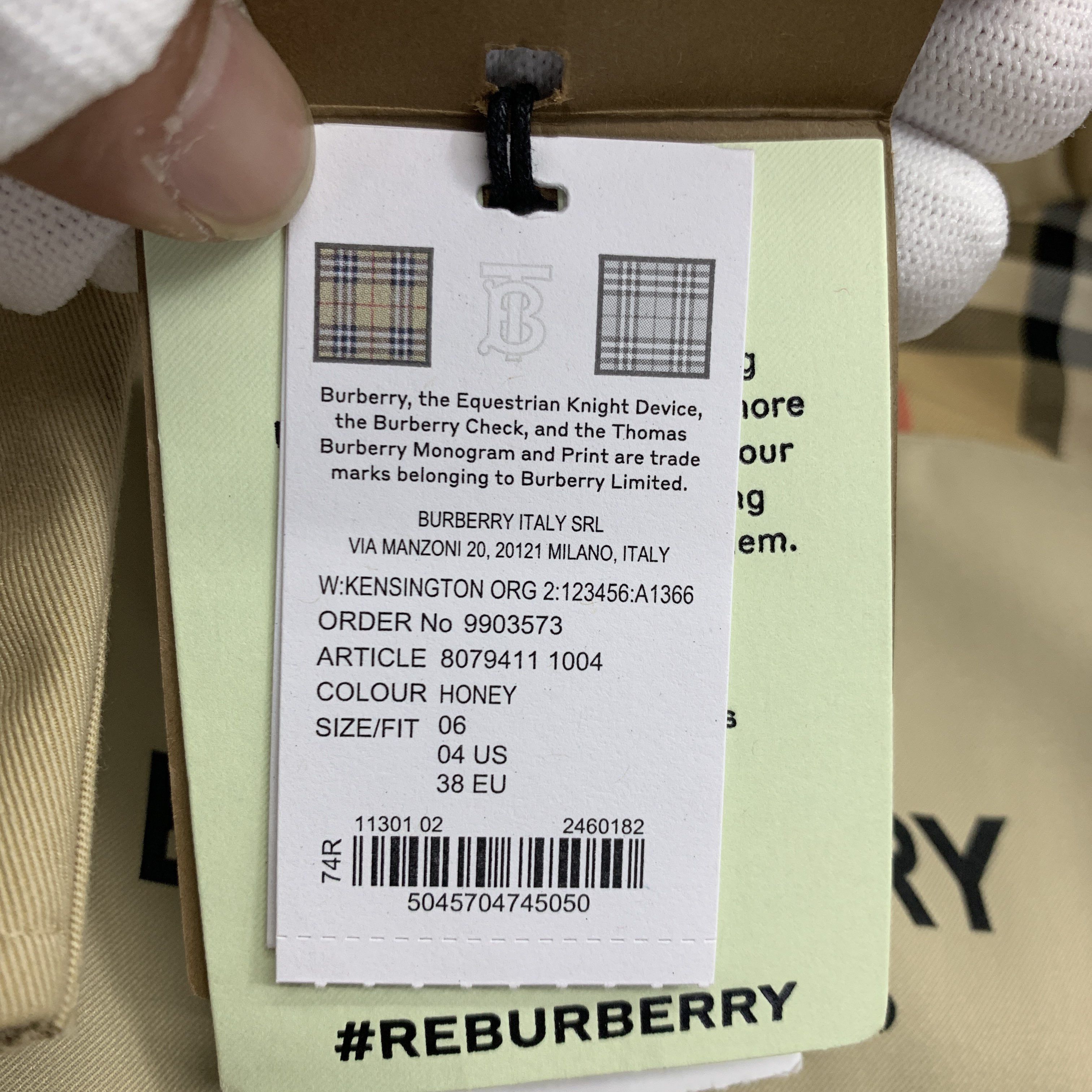 Burberry Burberry The Kensington Trench Coat Size US 6 Size M / US 6-8 / IT 42-44 - 4 Thumbnail