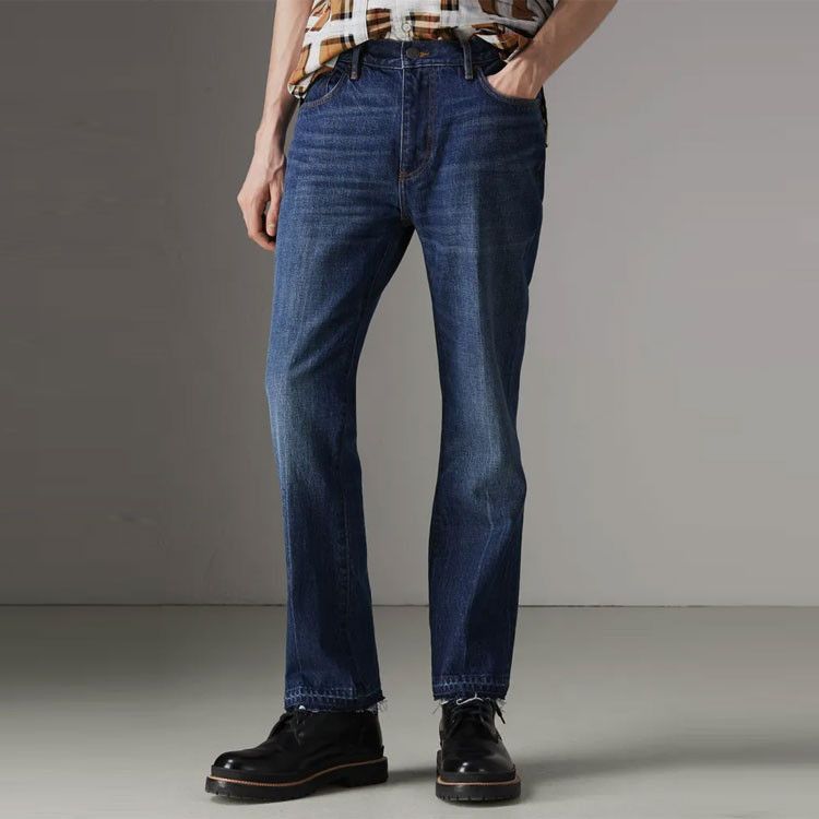 Burberry Burberry Bootcut Denim Jeans Size 30 Size US 30 / EU 46 - 6 Thumbnail