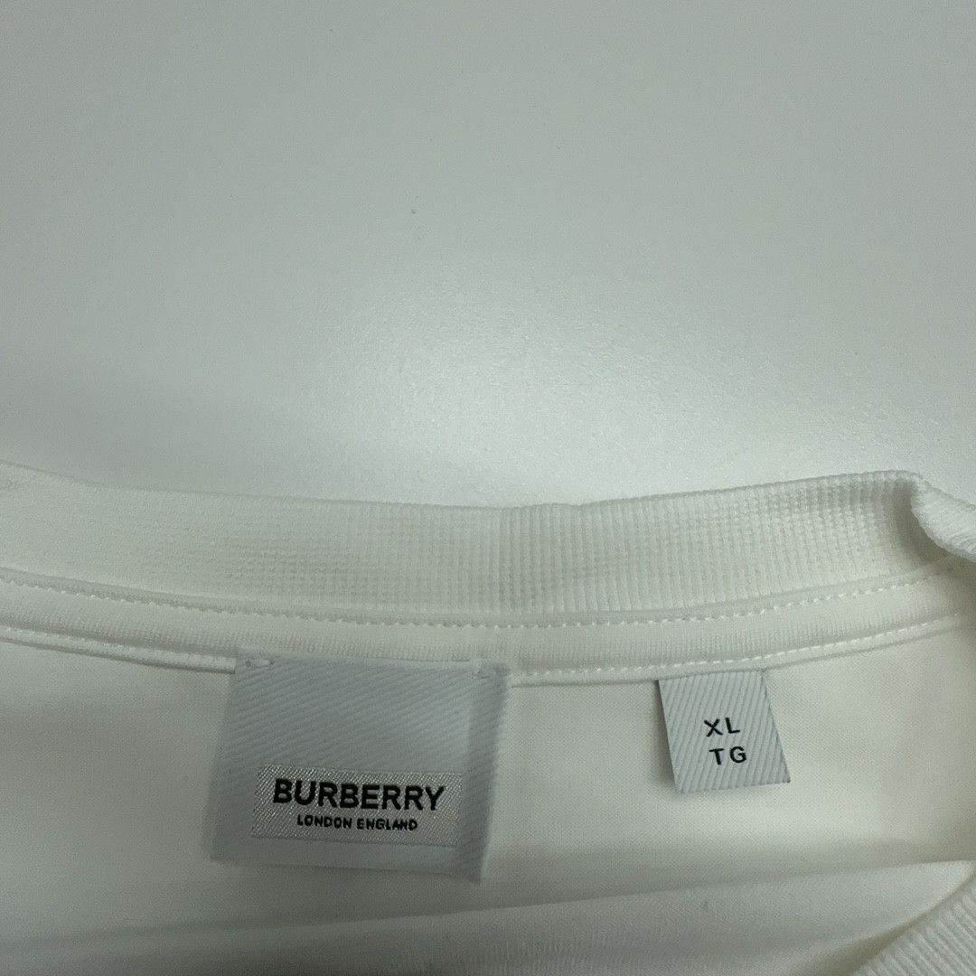 Burberry Burberry TB Monogram T-Shirt Size XL Size US XL / EU 56 / 4 - 3 Thumbnail
