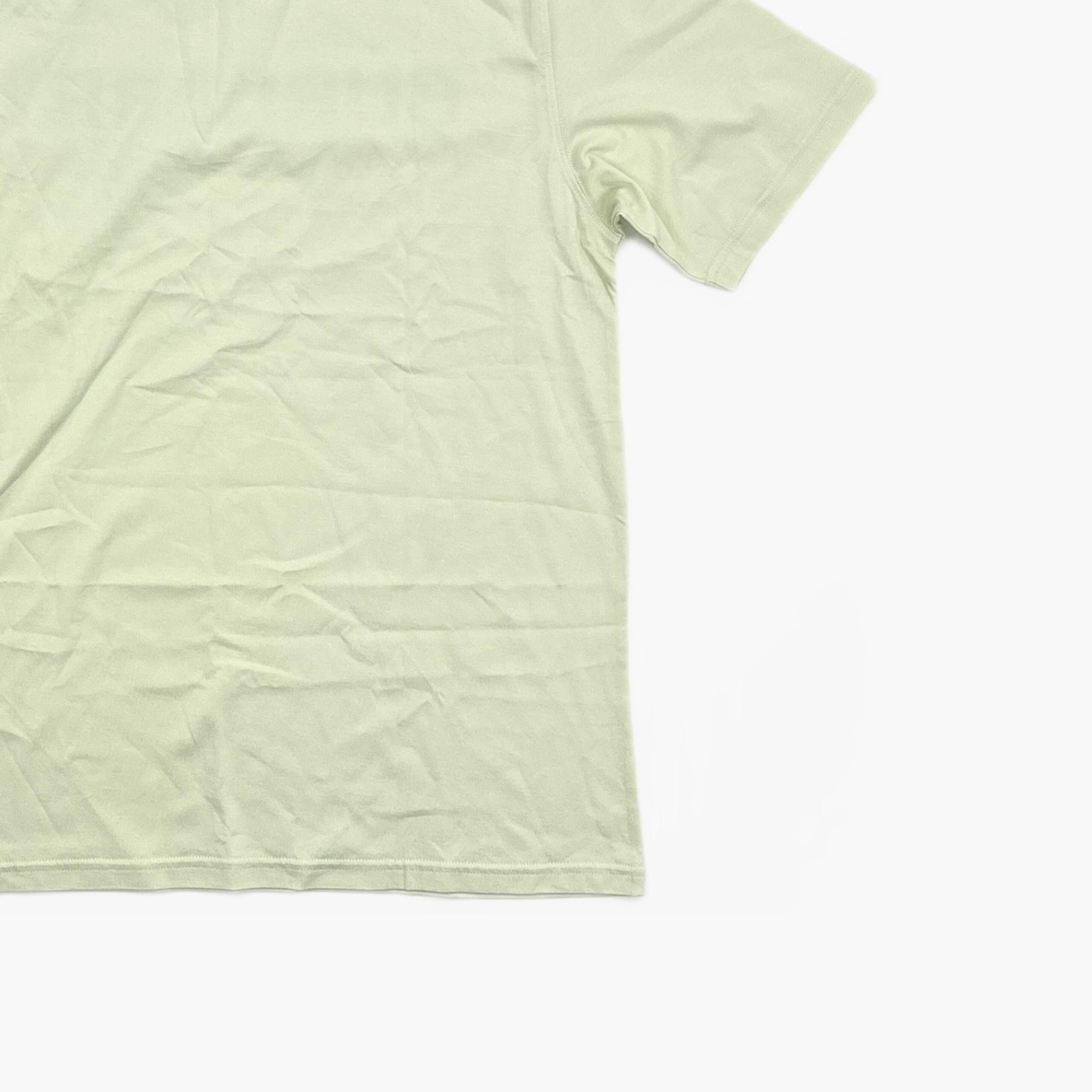 Burberry Burberry Logo Pistachio T-Shirt Size L Size US L / EU 52-54 / 3 - 5 Thumbnail