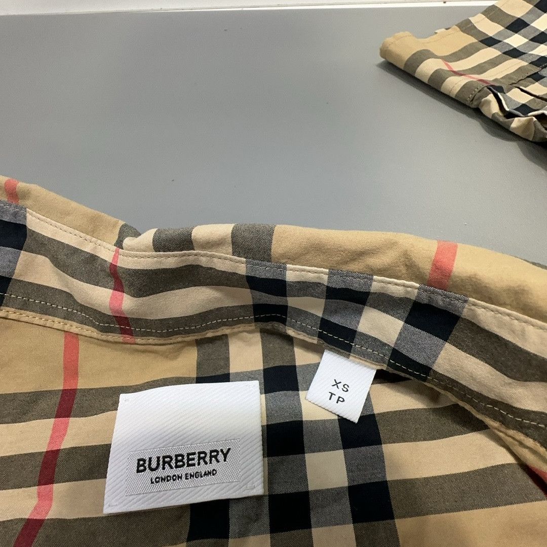 Burberry Burberry Check Button Up Shirt Size XS Size US XS / EU 42 / 0 - 3 Thumbnail
