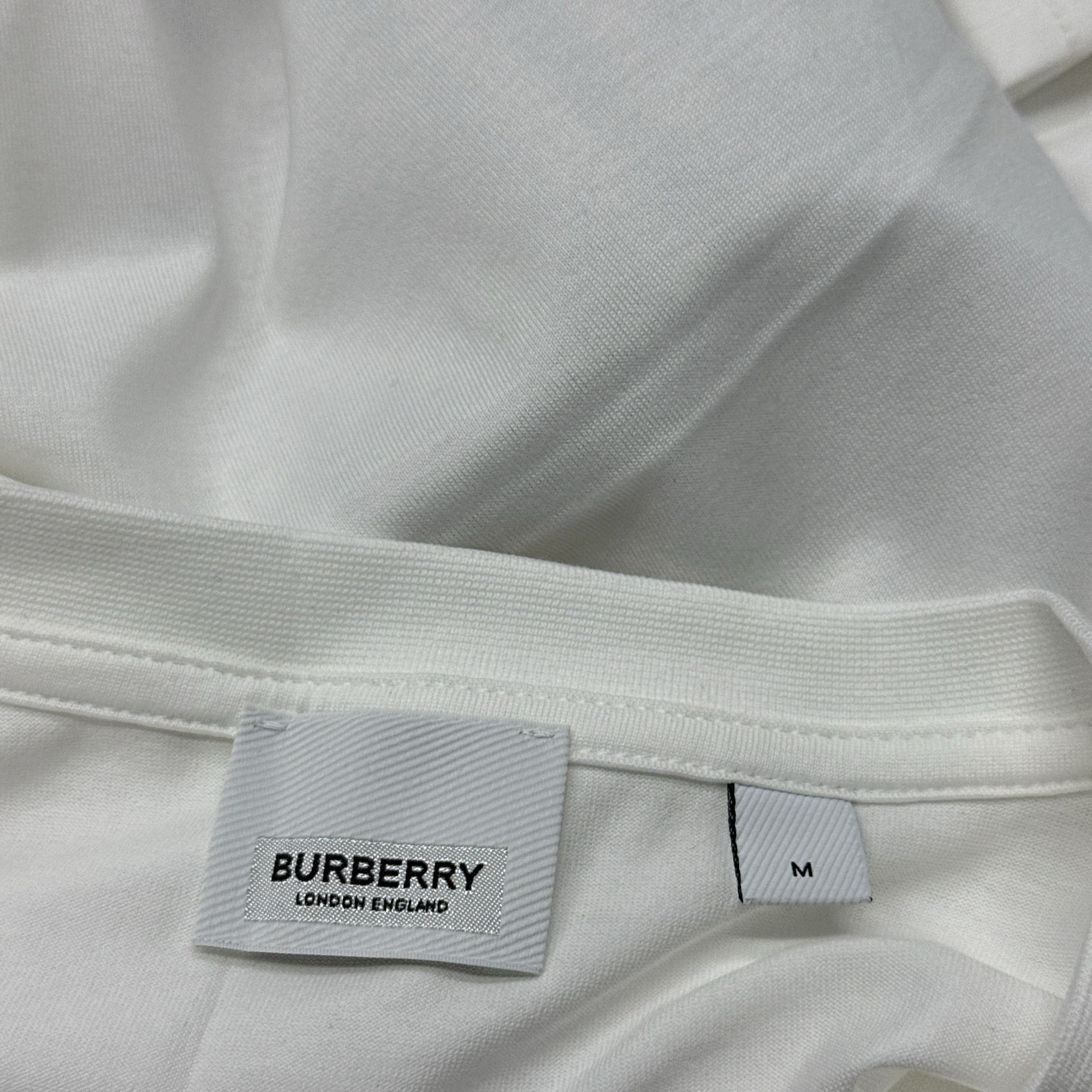 Burberry Burberry Check Pocket T-Shirt Size M Size M / US 6-8 / IT 42-44 - 3 Thumbnail