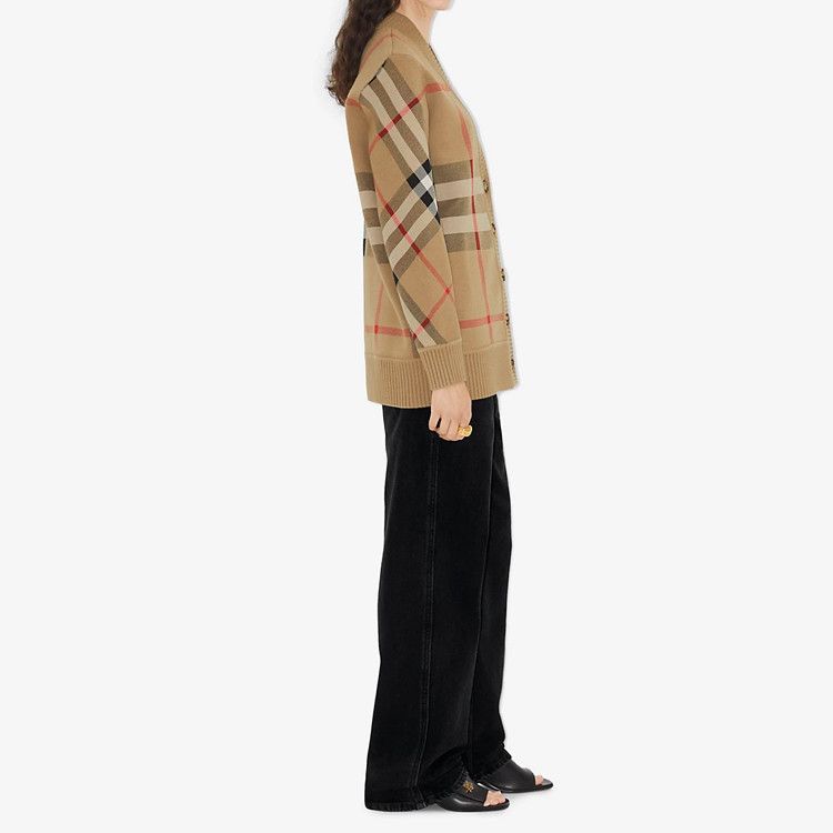 Burberry Burberry Beige Check Cardigan Size L Size L / US 10 / IT 46 - 14 Thumbnail