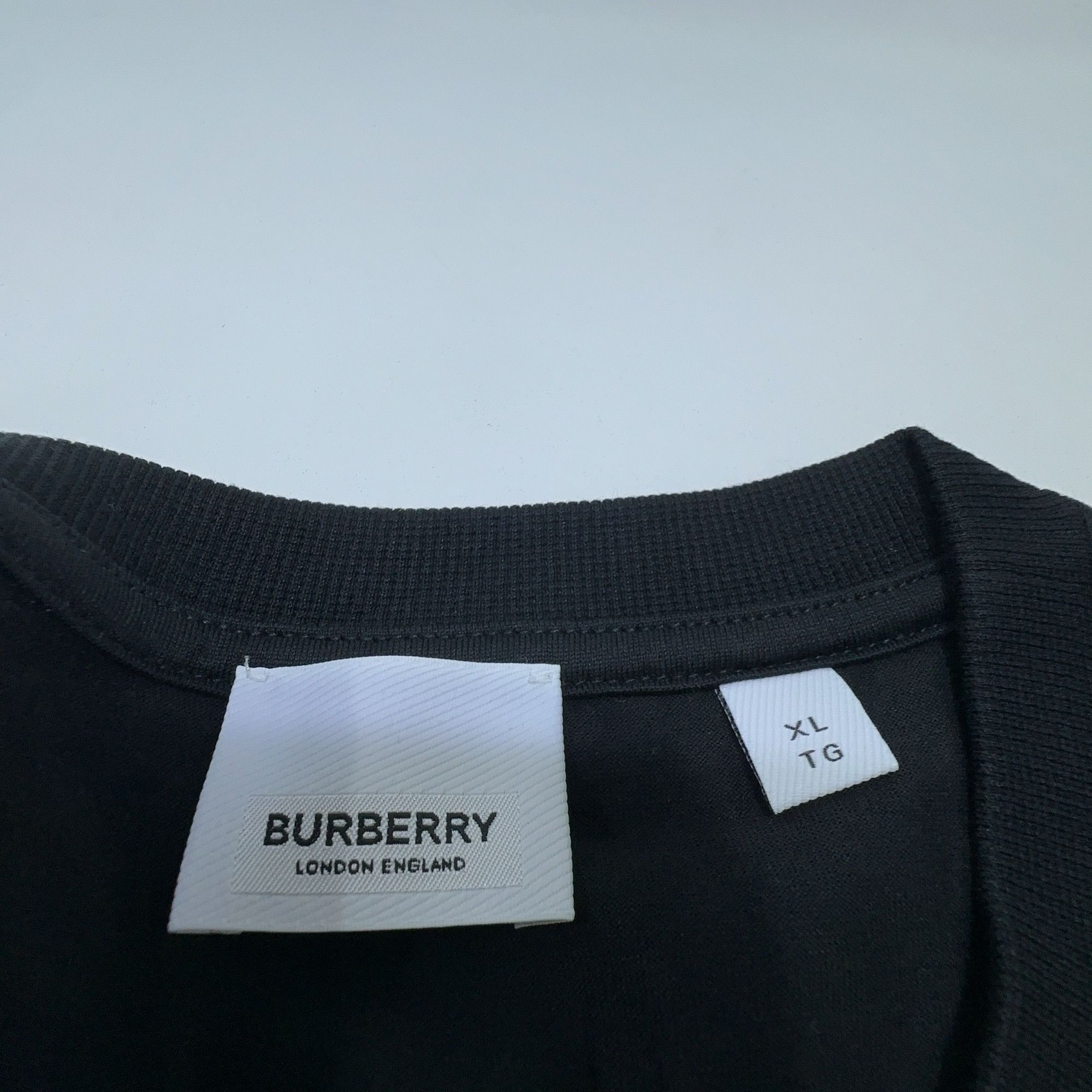 Burberry Burberry Logo Print T-Shirt Size XL Size US XL / EU 56 / 4 - 3 Thumbnail
