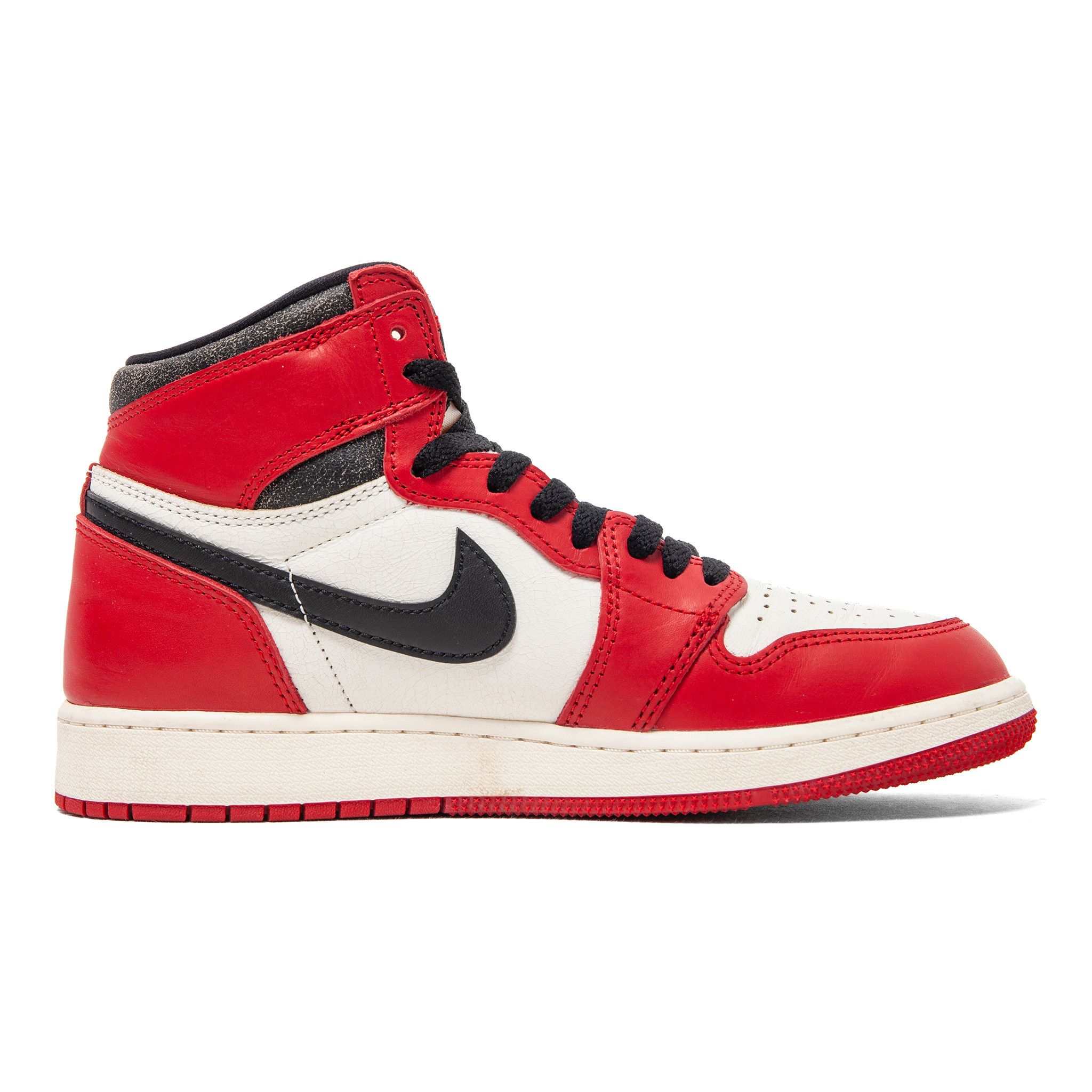 Nike 1 Retro High OG Chicago Lost and Found (GS) Size US 6.5 / EU 39-40 - 4 Thumbnail