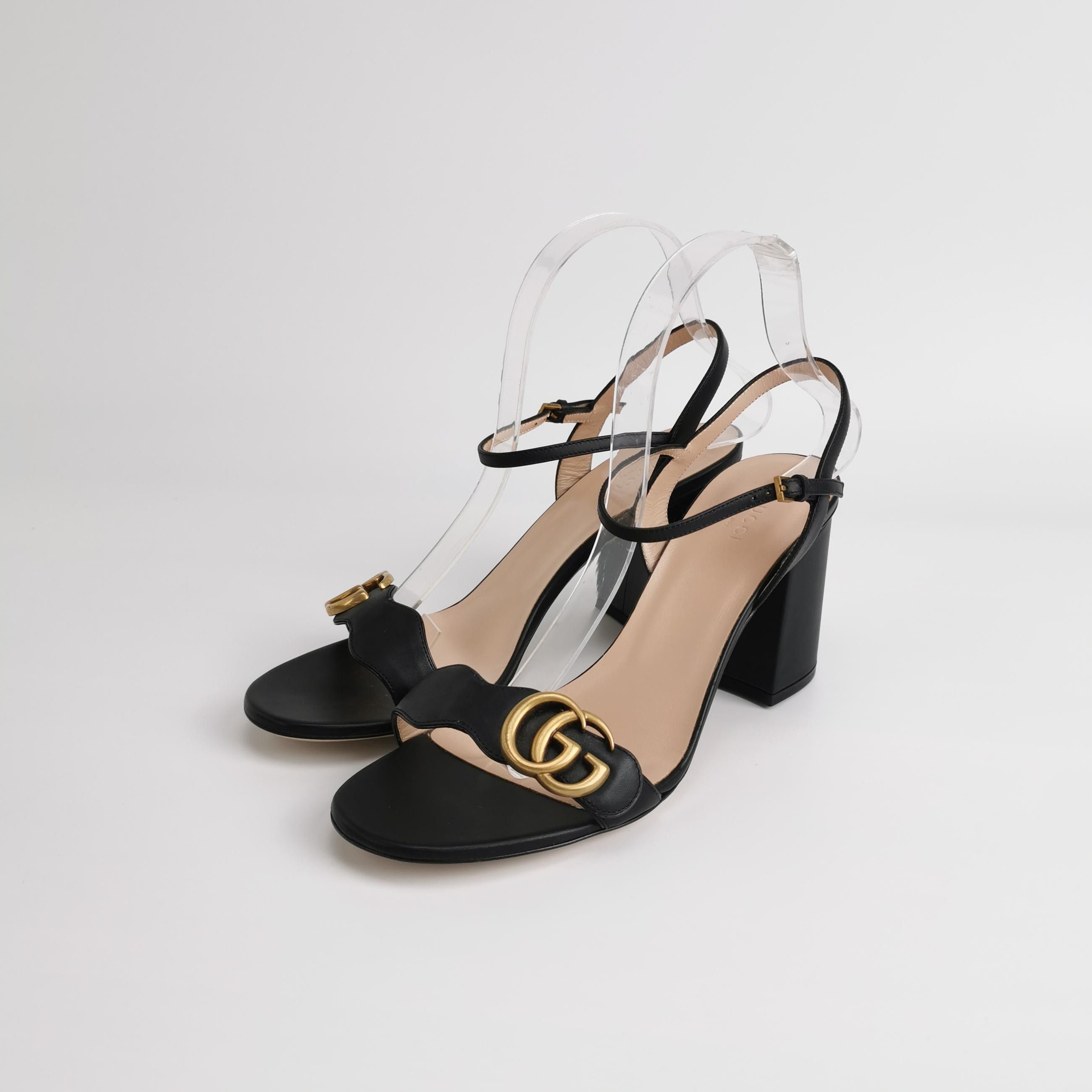 Gucci Gucci Women 10 Sandals Size US 10 / IT 40 - 2 Thumbnail