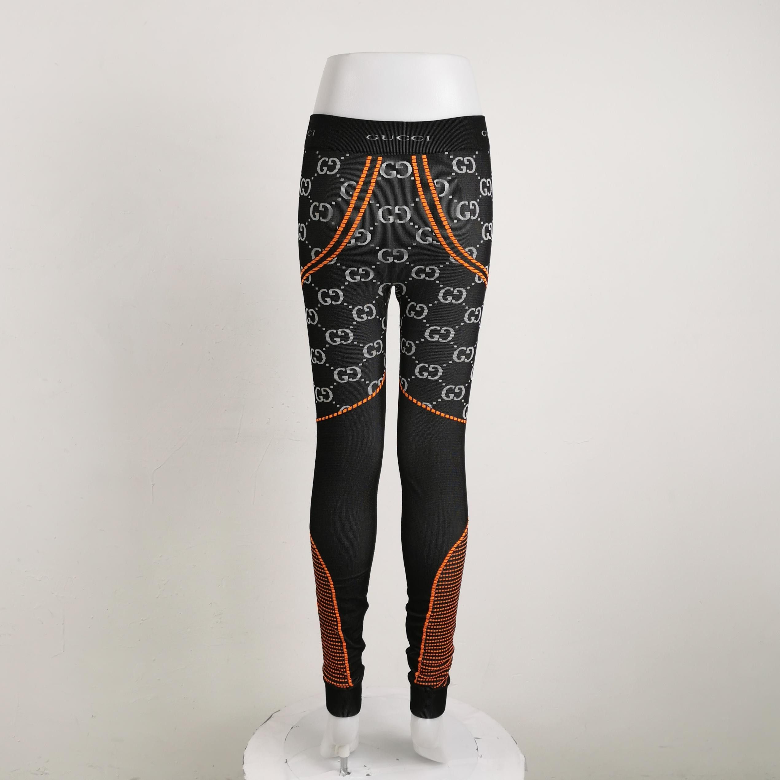 Gucci Gucci Women 26 Pants Size 26" / US 2 / IT 38 - 2 Thumbnail