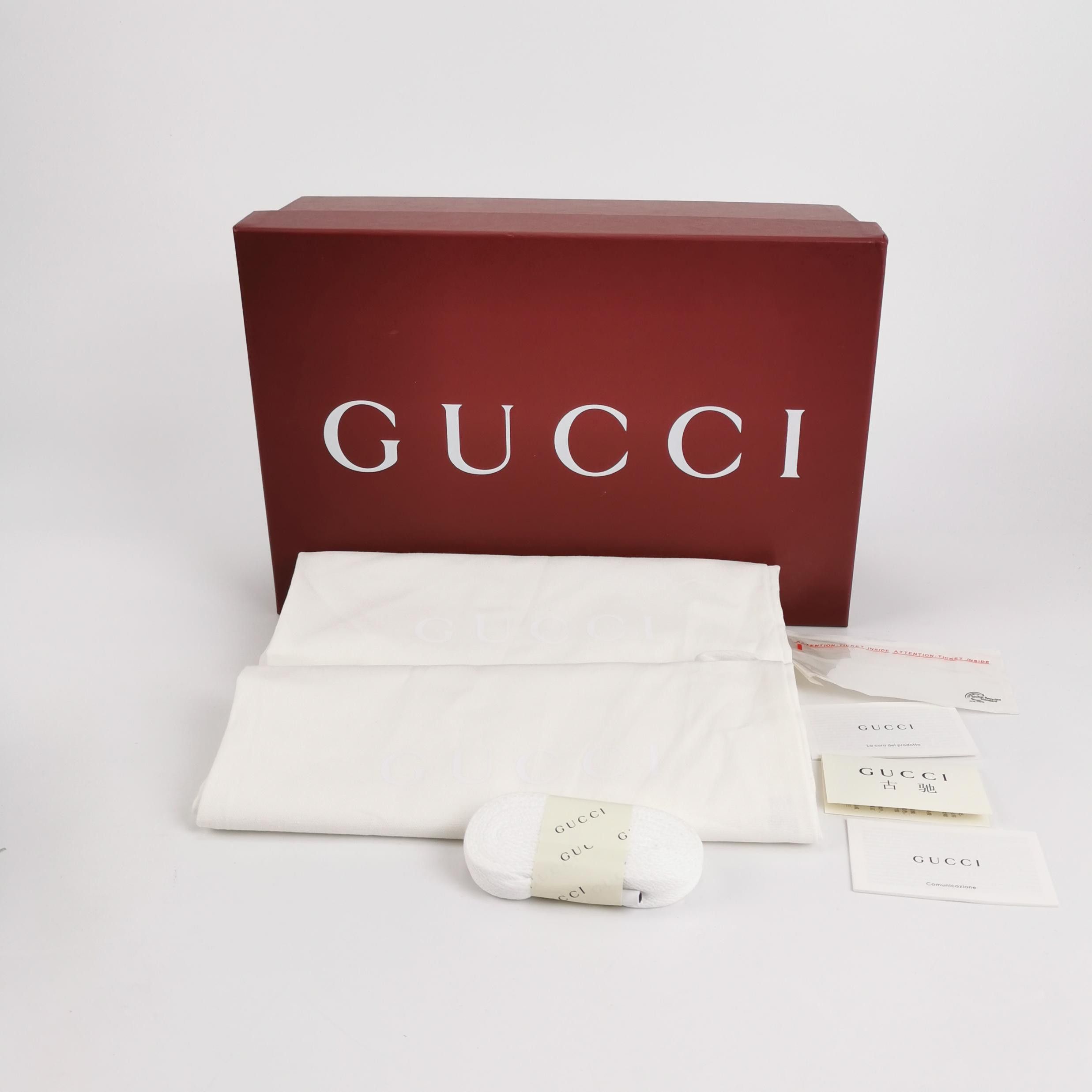 Gucci Gucci Women 7 Lowtop Sneakers Size US 7 / IT 37 - 6 Thumbnail
