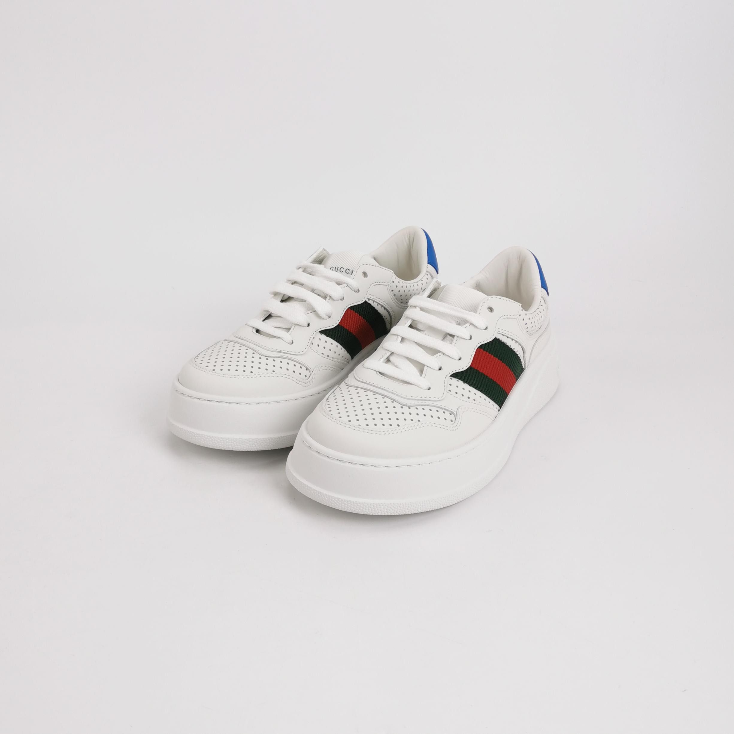 Gucci Gucci Women 5 Lowtop Sneakers Size US 5 / IT 35 - 2 Thumbnail