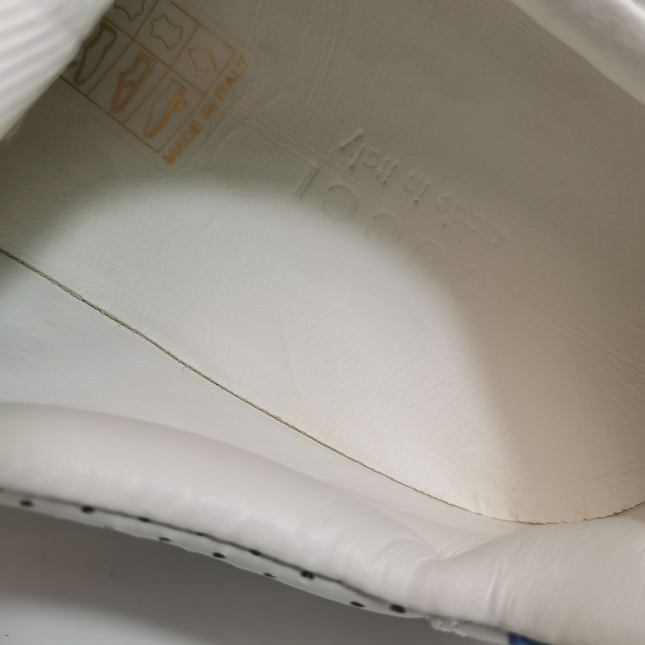 Gucci Gucci Women 5 Lowtop Sneakers Size US 5 / IT 35 - 7 Thumbnail