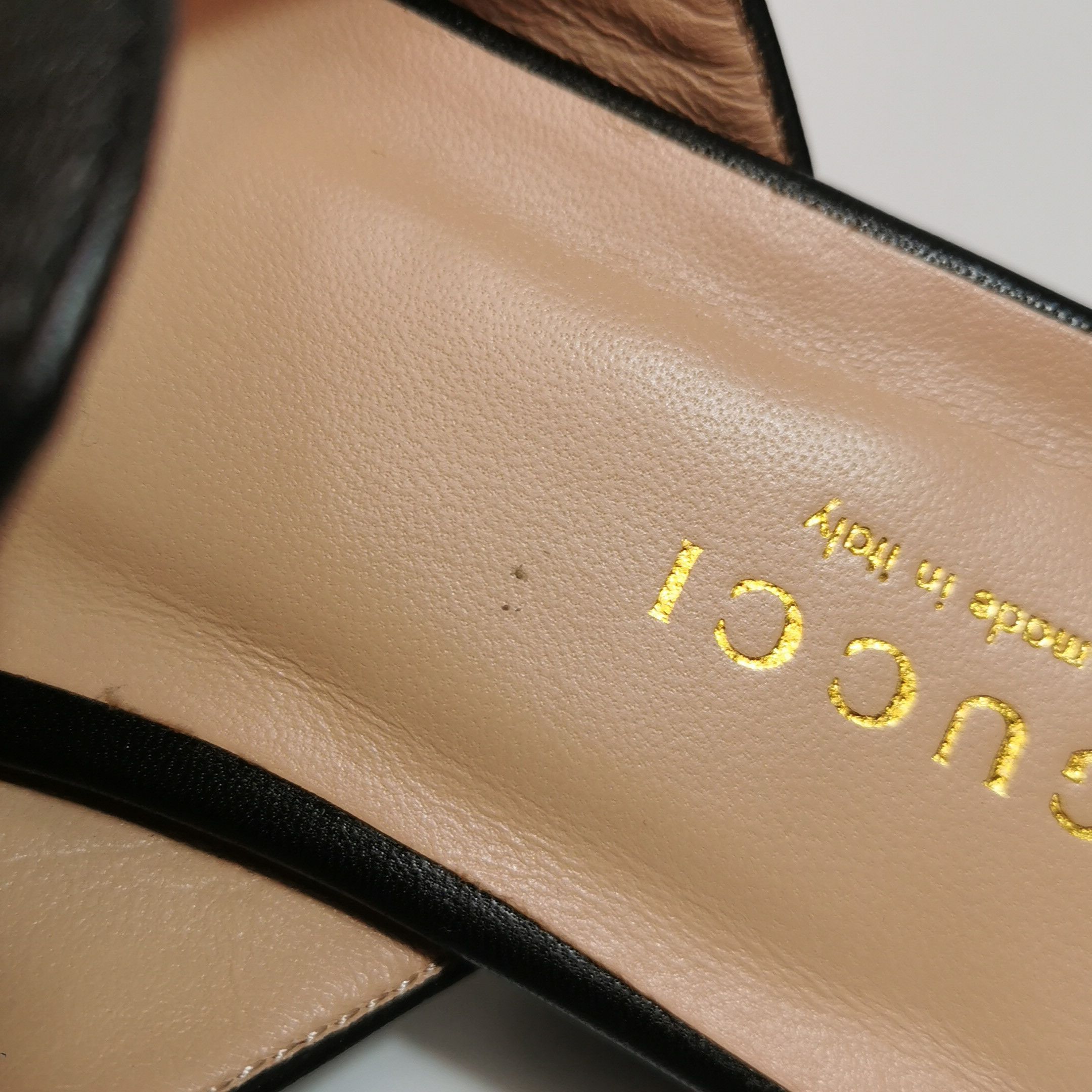 Gucci Gucci Women 5-5 Sandals Size US 5.5 / IT 35.5 - 8 Thumbnail