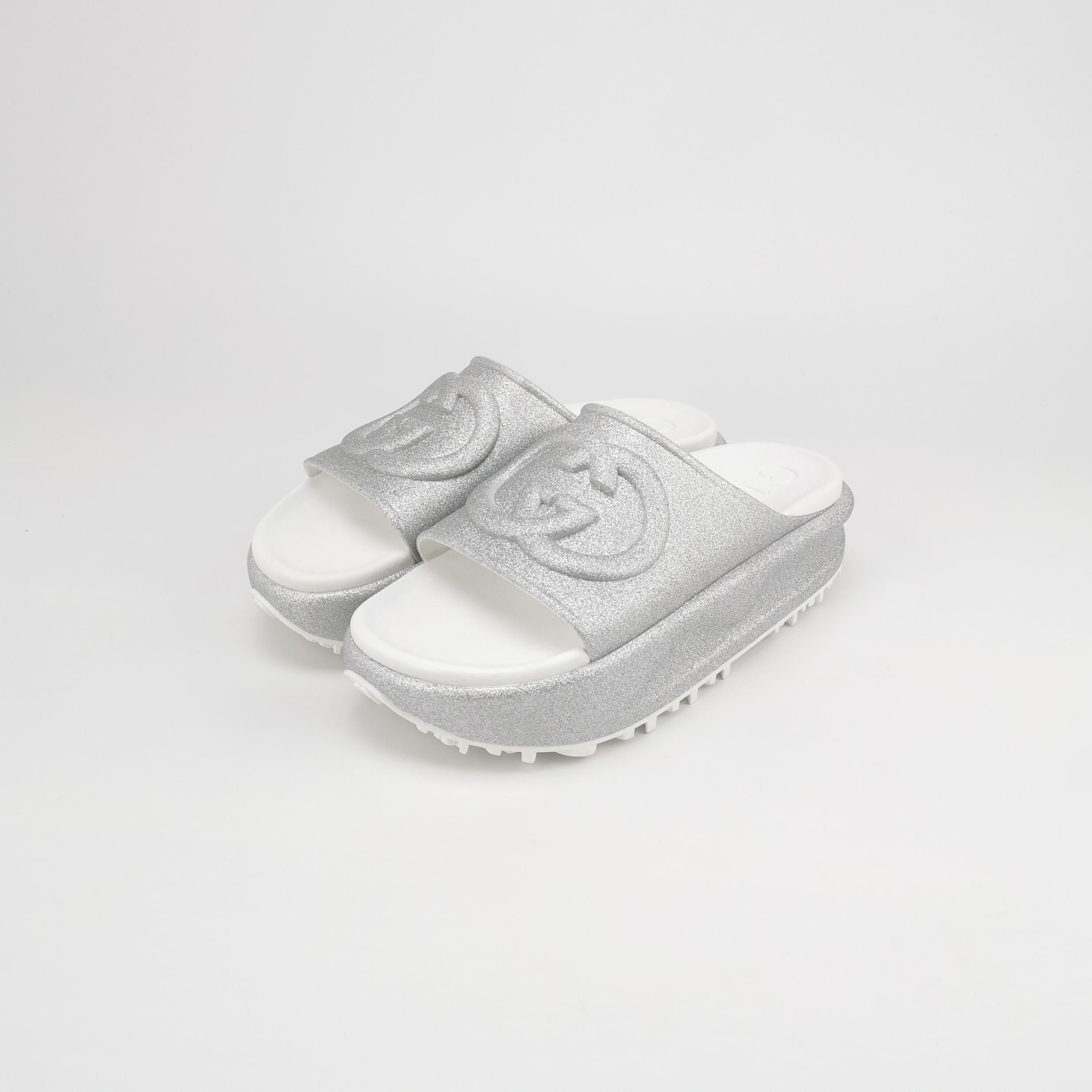 Gucci Gucci Women 10 Lowtop Sneakers Size US 10 / IT 40 - 2 Thumbnail