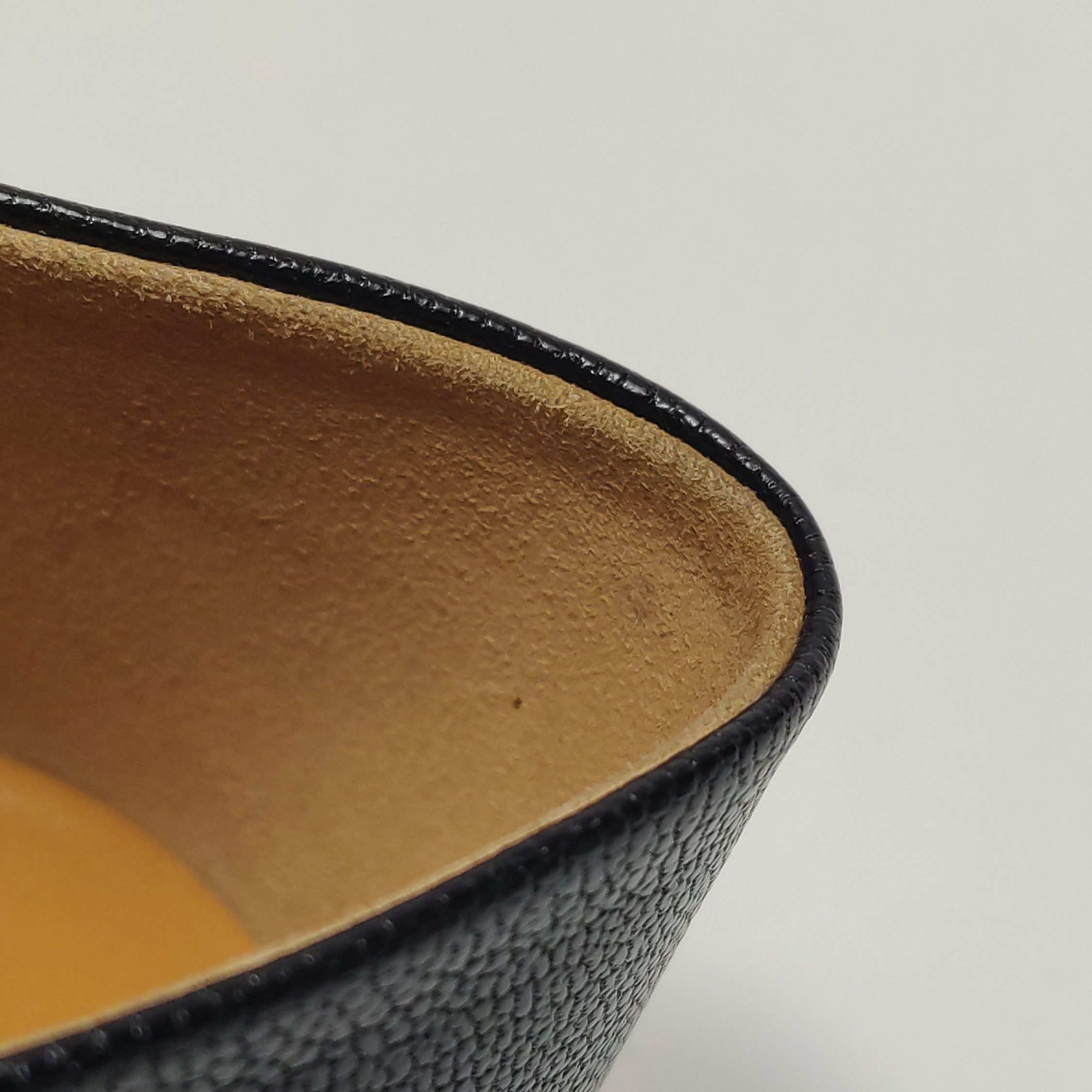 Gucci Gucci Women 6-5 Flats Size US 6.5 / IT 36.5 - 9 Thumbnail
