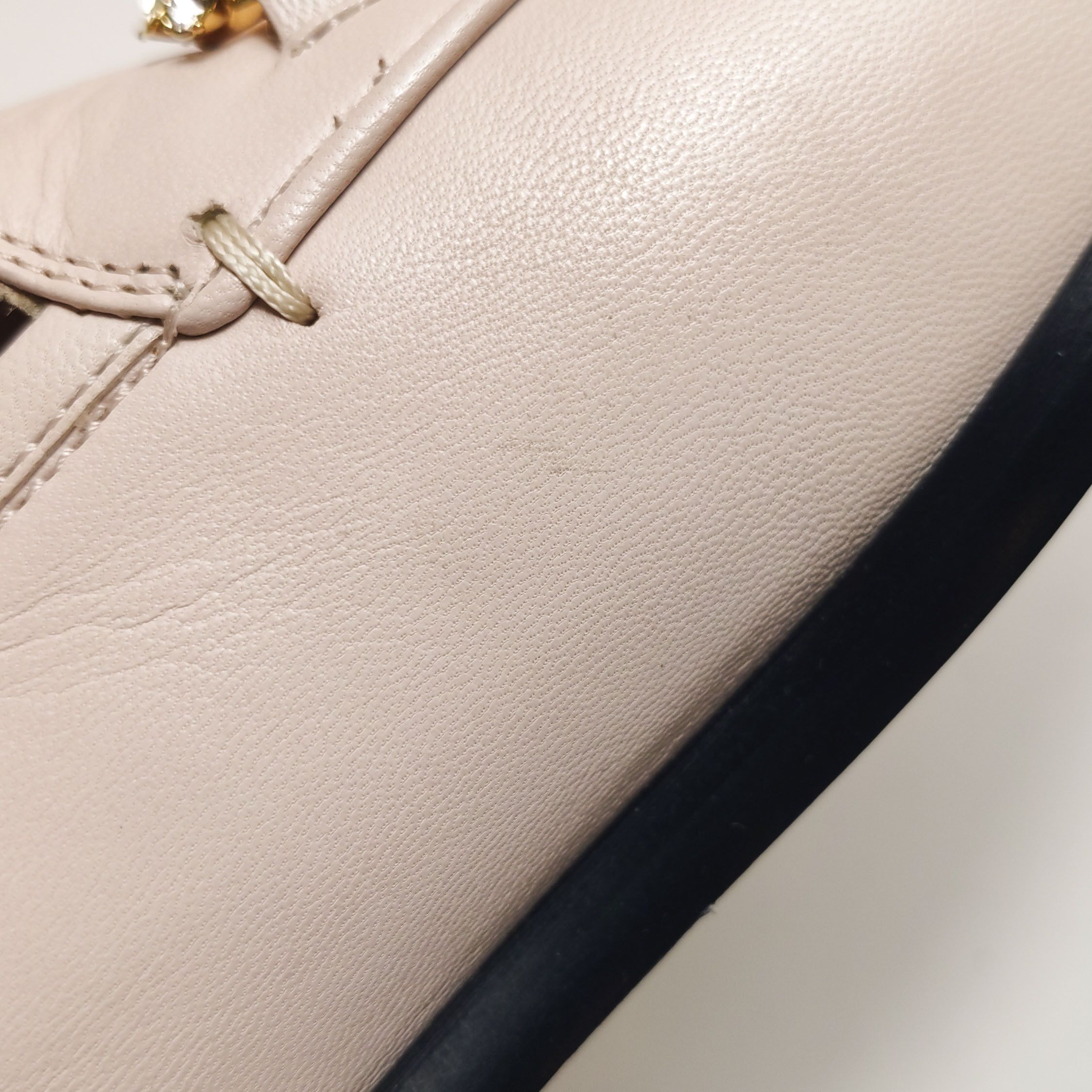 Gucci Gucci Women 6-5 Flats Size US 6.5 / IT 36.5 - 7 Thumbnail