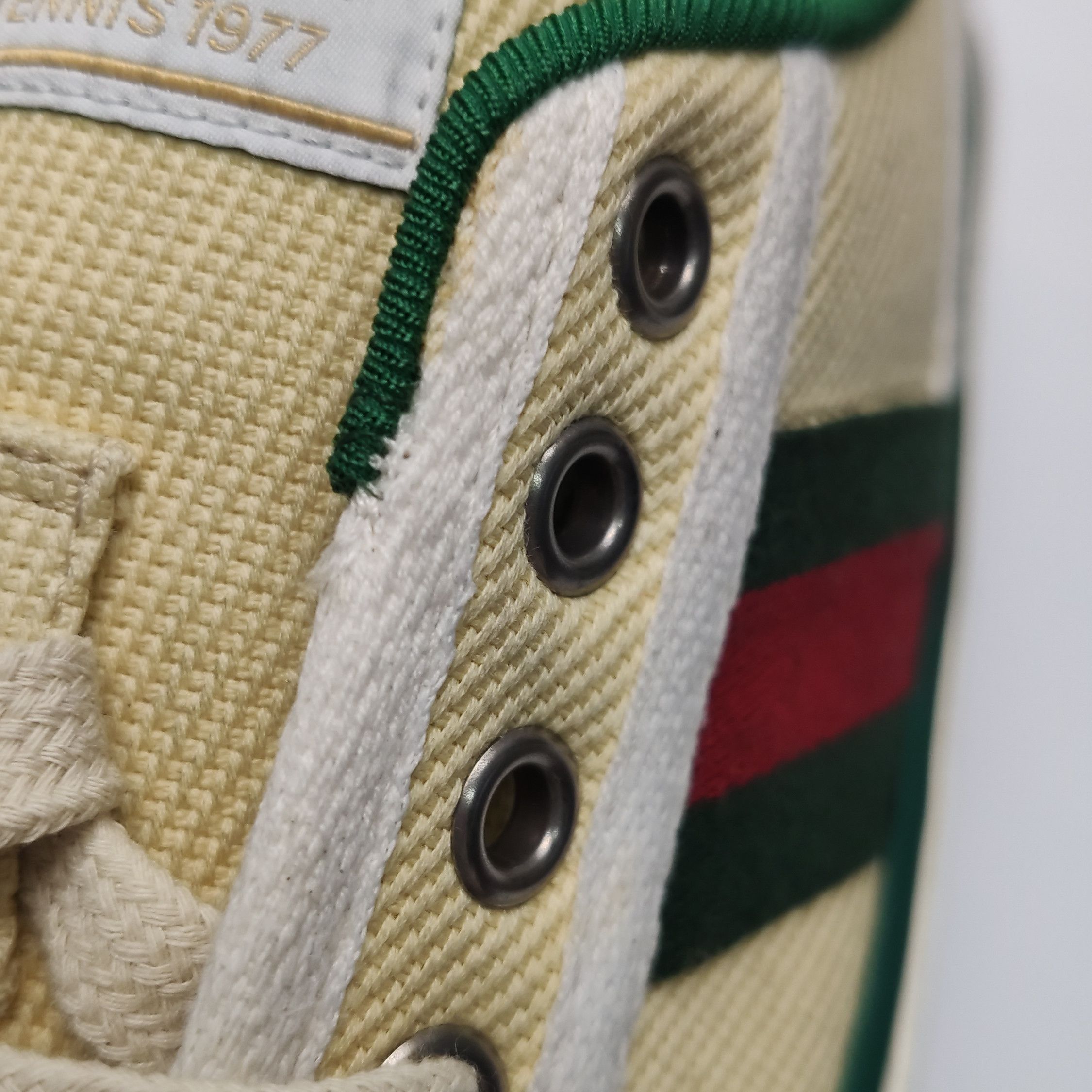 Gucci Gucci Women 6 Lowtop Sneakers Size US 6 / IT 36 - 10 Thumbnail