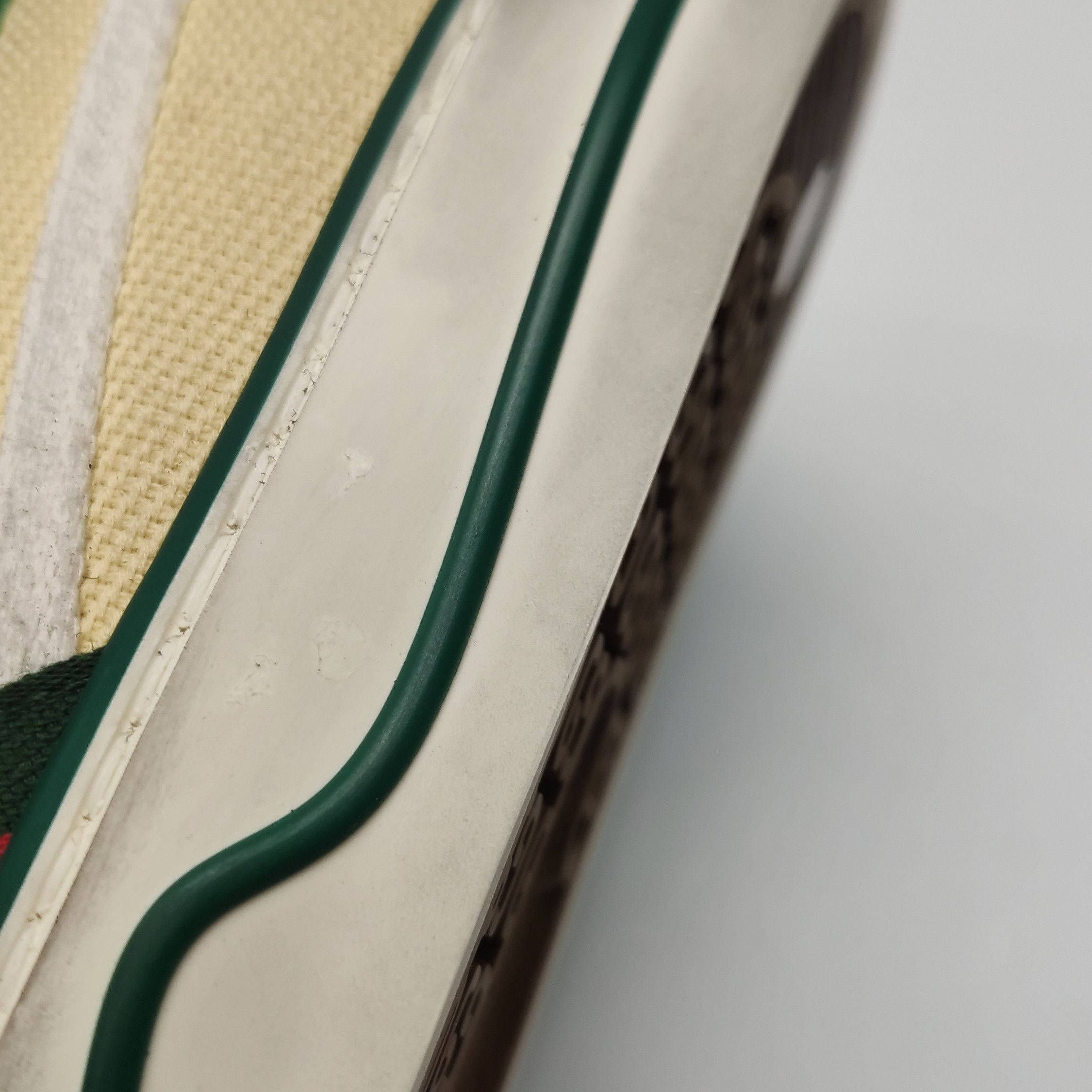 Gucci Gucci Women 6 Lowtop Sneakers Size US 6 / IT 36 - 11 Thumbnail