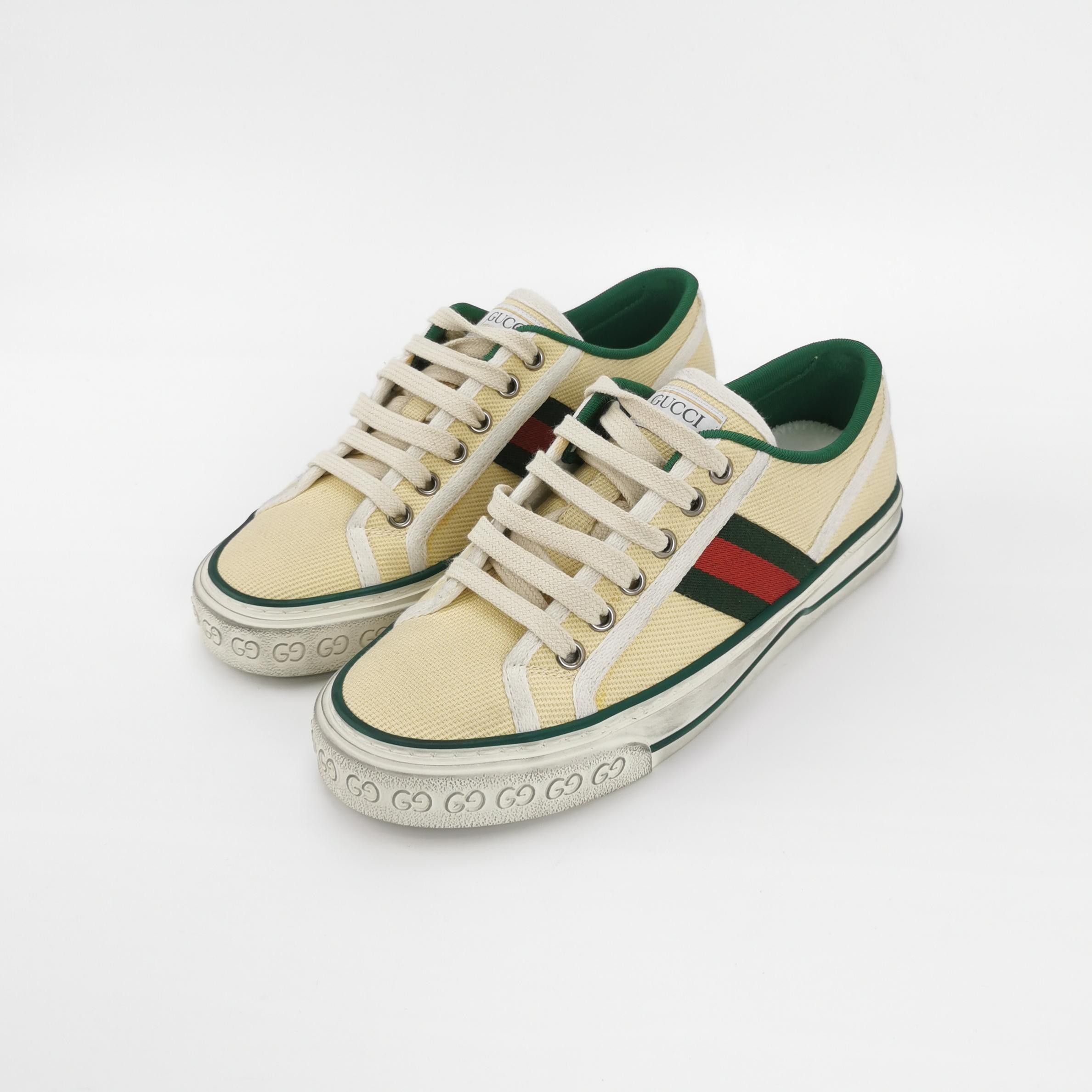 Gucci Gucci Women 6 Lowtop Sneakers Size US 6 / IT 36 - 2 Thumbnail