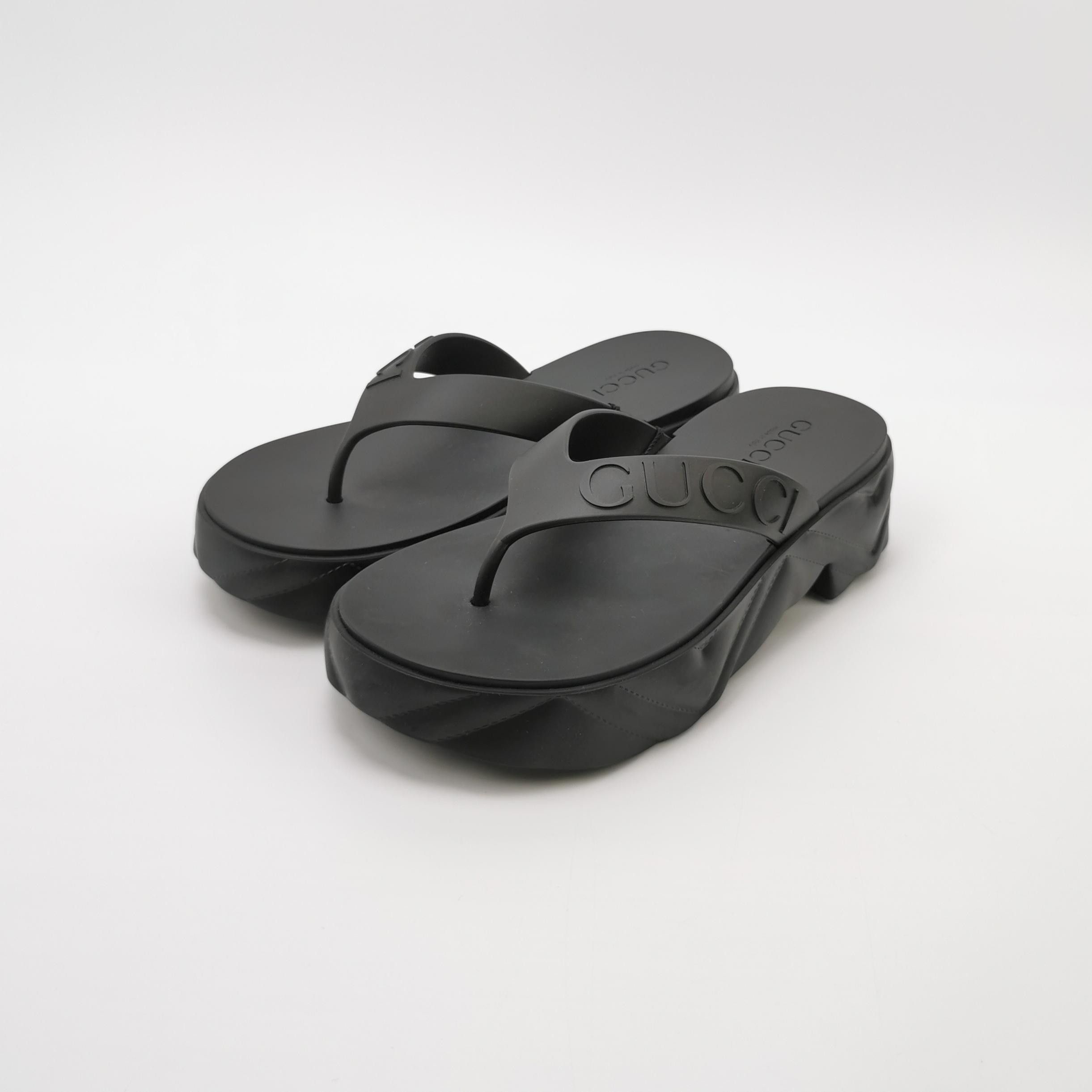 Gucci Gucci Women 9 Sandals Size US 9 / IT 39 - 2 Thumbnail