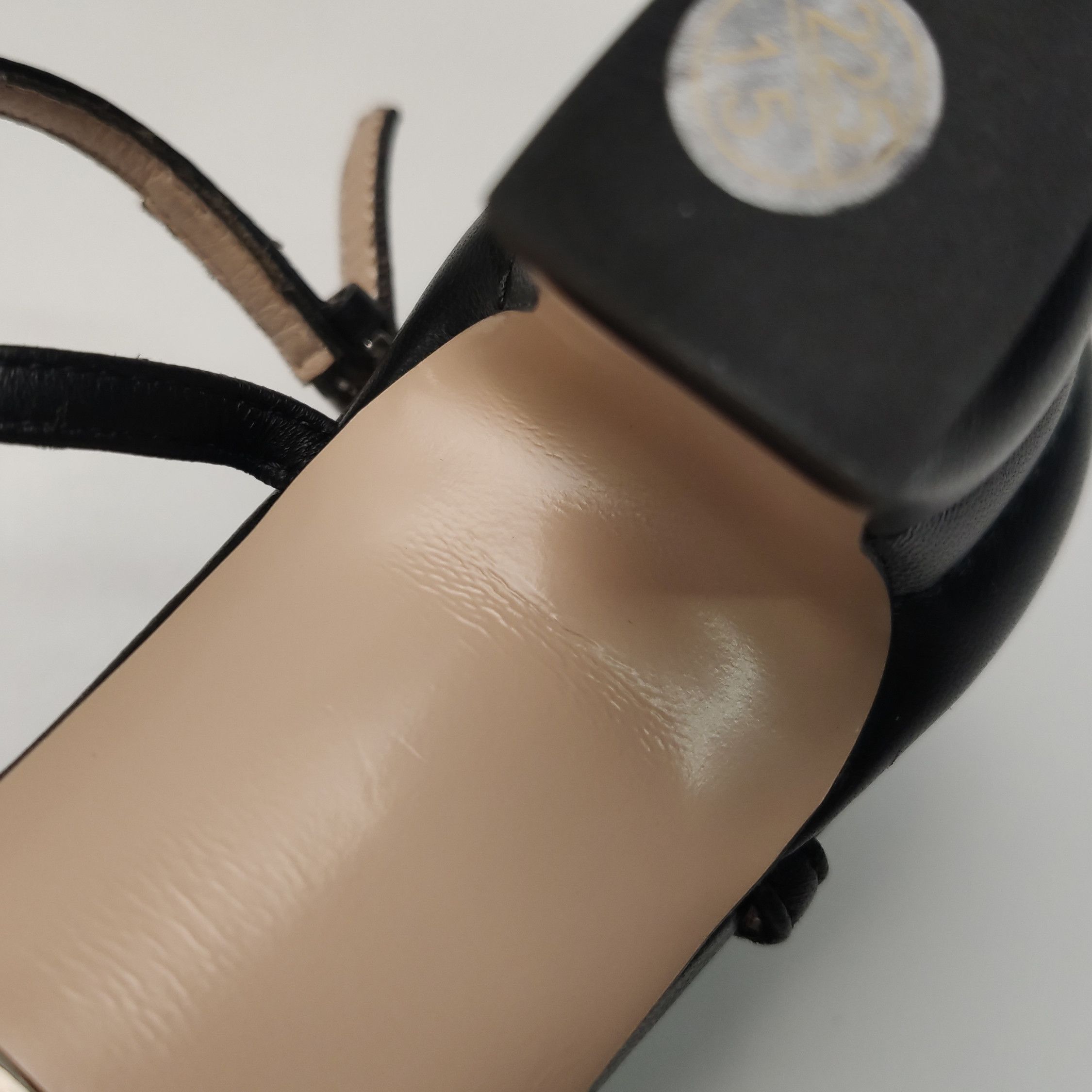 Gucci Gucci Women 5 Flats Size US 5 / IT 35 - 12 Thumbnail