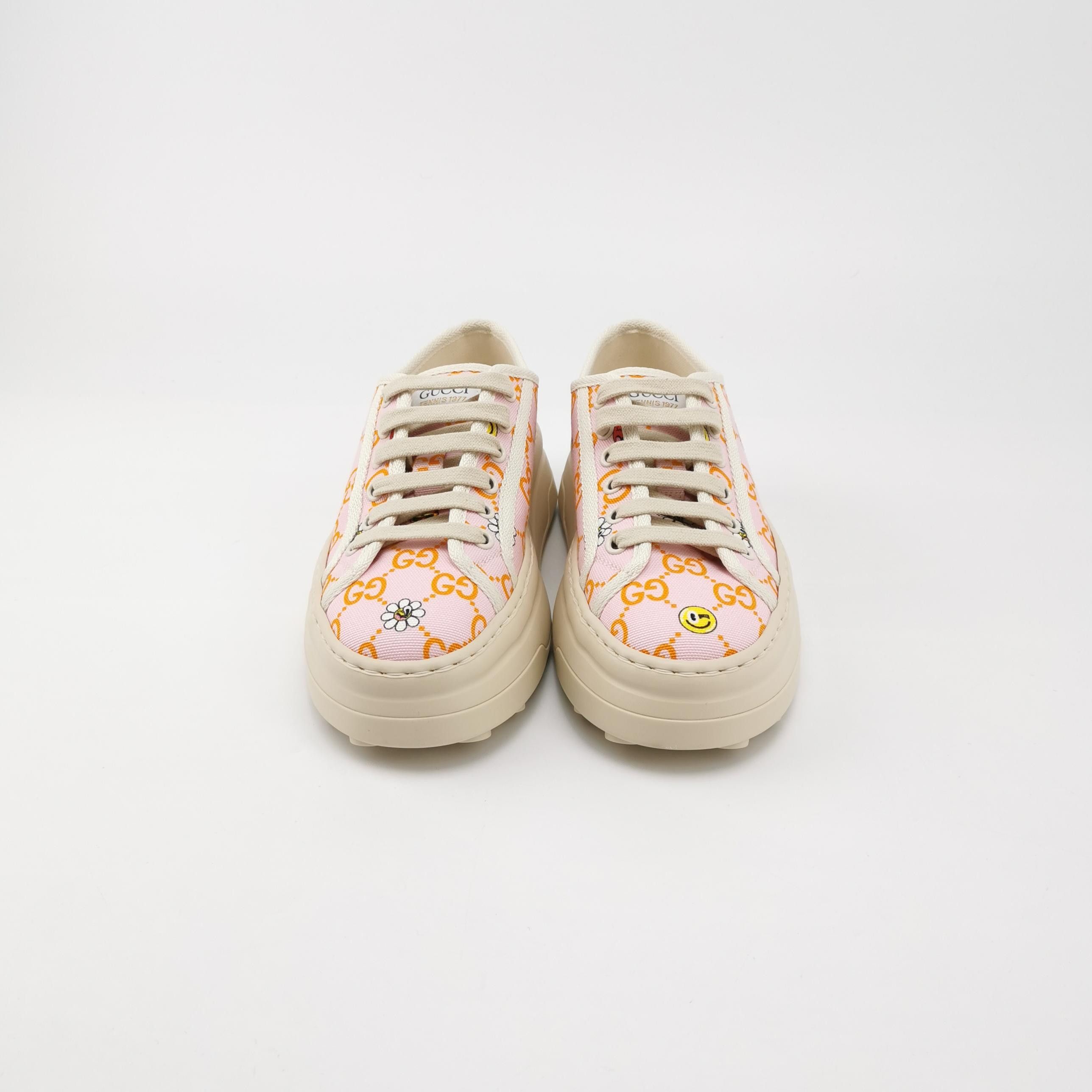 Gucci Gucci Women 5 Lowtop Sneakers Size US 5 / IT 35 - 3 Thumbnail