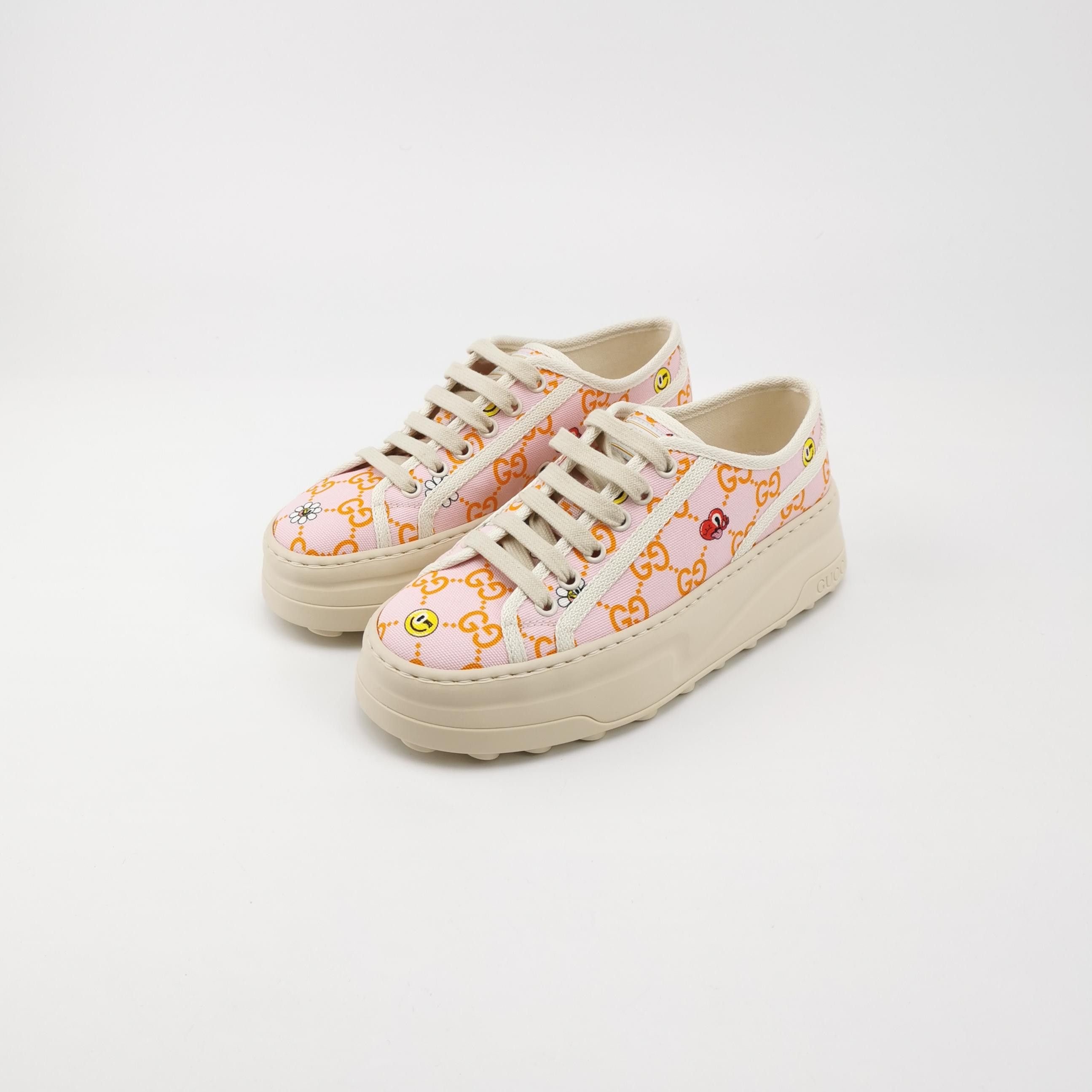Gucci Gucci Women 5 Lowtop Sneakers Size US 5 / IT 35 - 2 Thumbnail