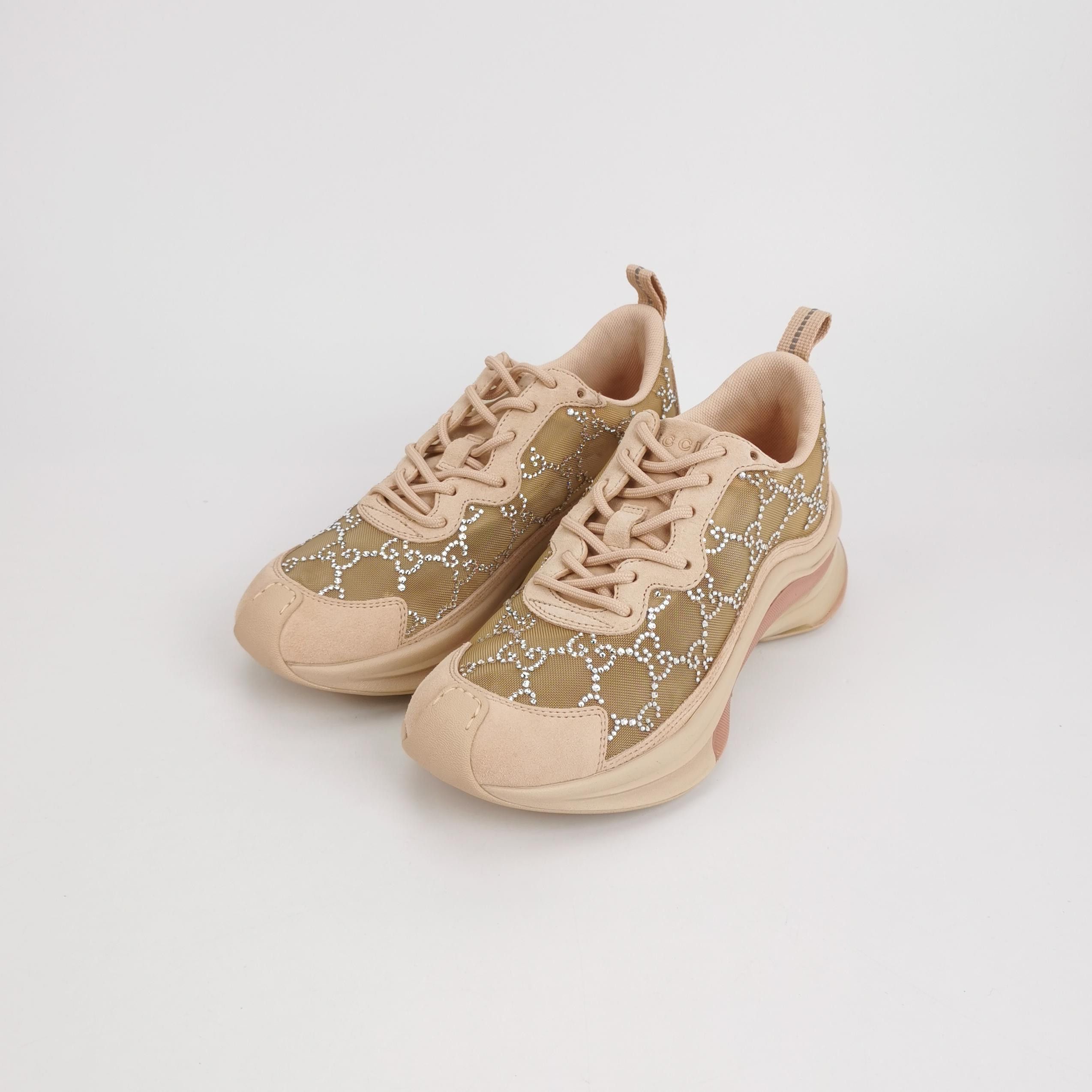 Gucci Gucci Women 5 Lowtop Sneakers Size US 5 / IT 35 - 2 Thumbnail