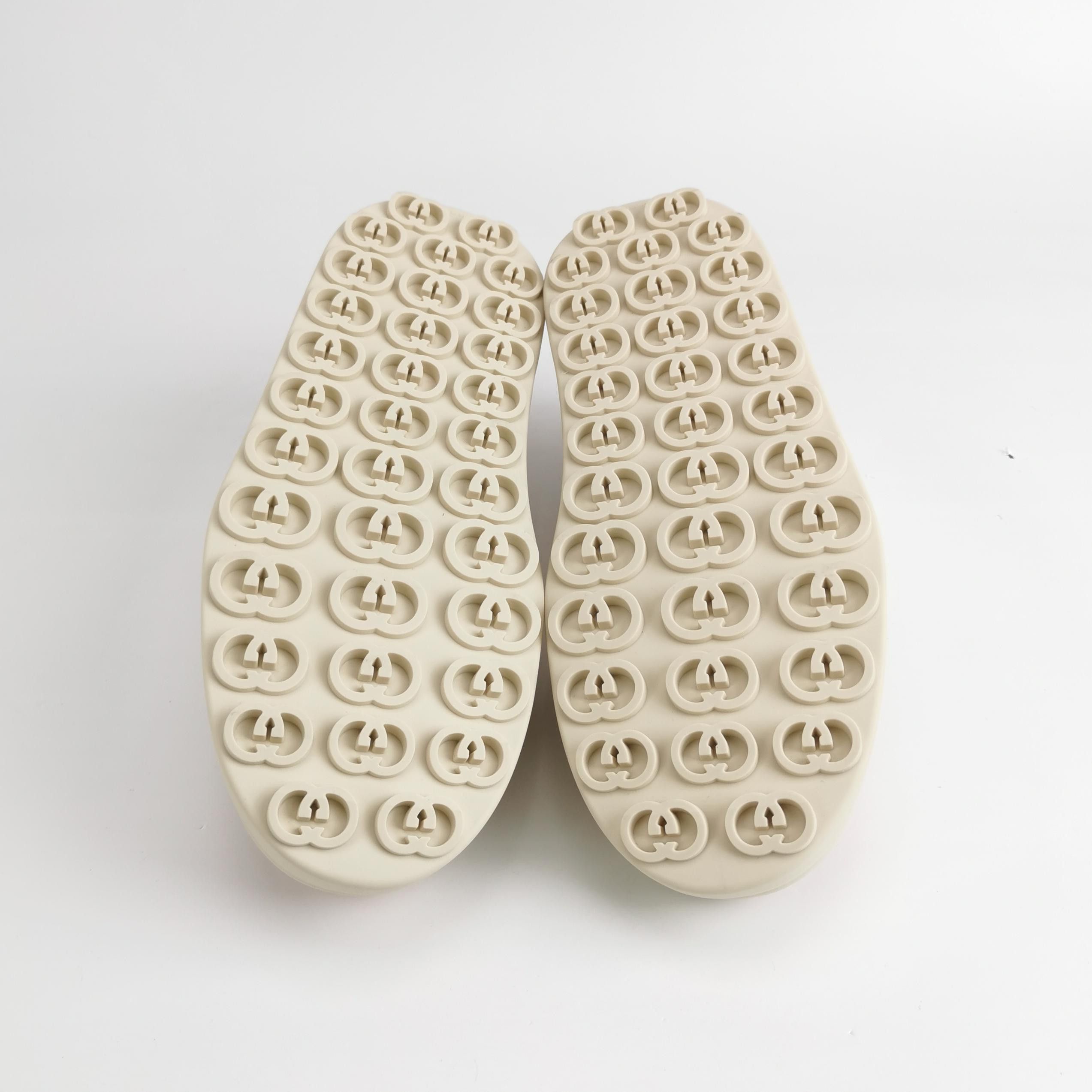 Gucci Gucci Women 9 Lowtop Sneakers Size US 9 / IT 39 - 5 Thumbnail