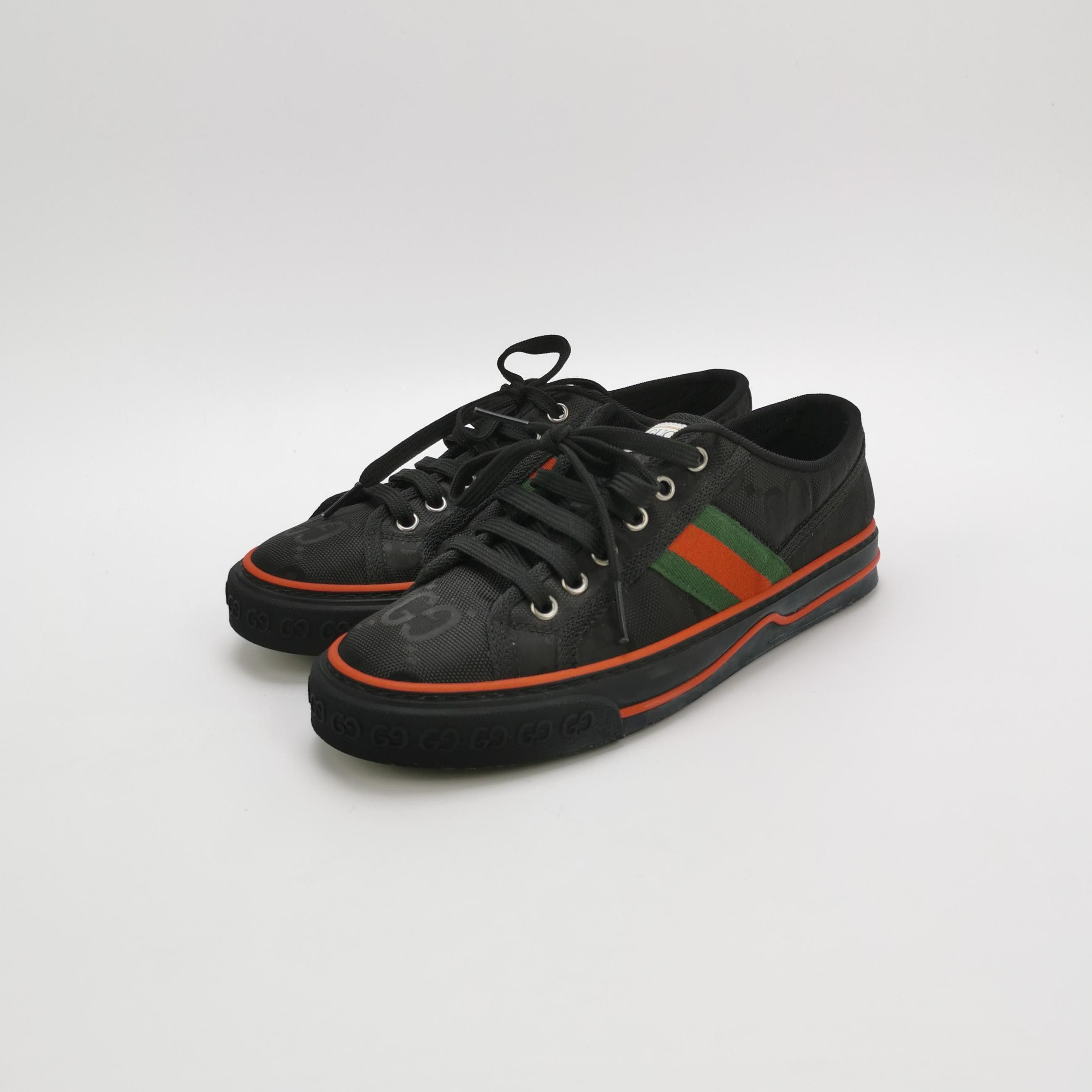 Gucci Gucci Women 7-5 Lowtop Sneakers Size US 7.5 / IT 37.5 - 2 Thumbnail
