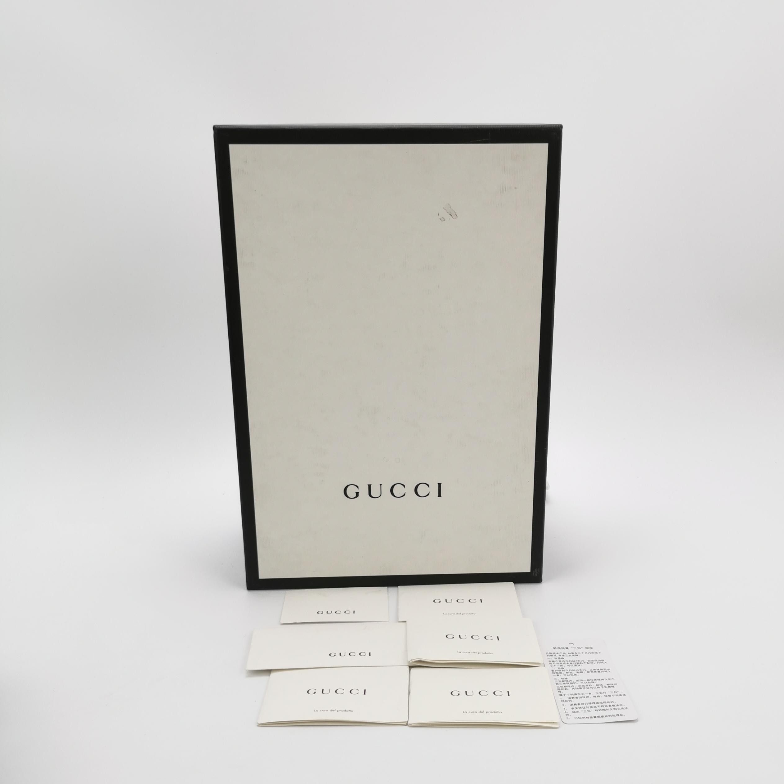 Gucci Gucci Women 5 Lowtop Sneakers Size US 5 / IT 35 - 7 Thumbnail