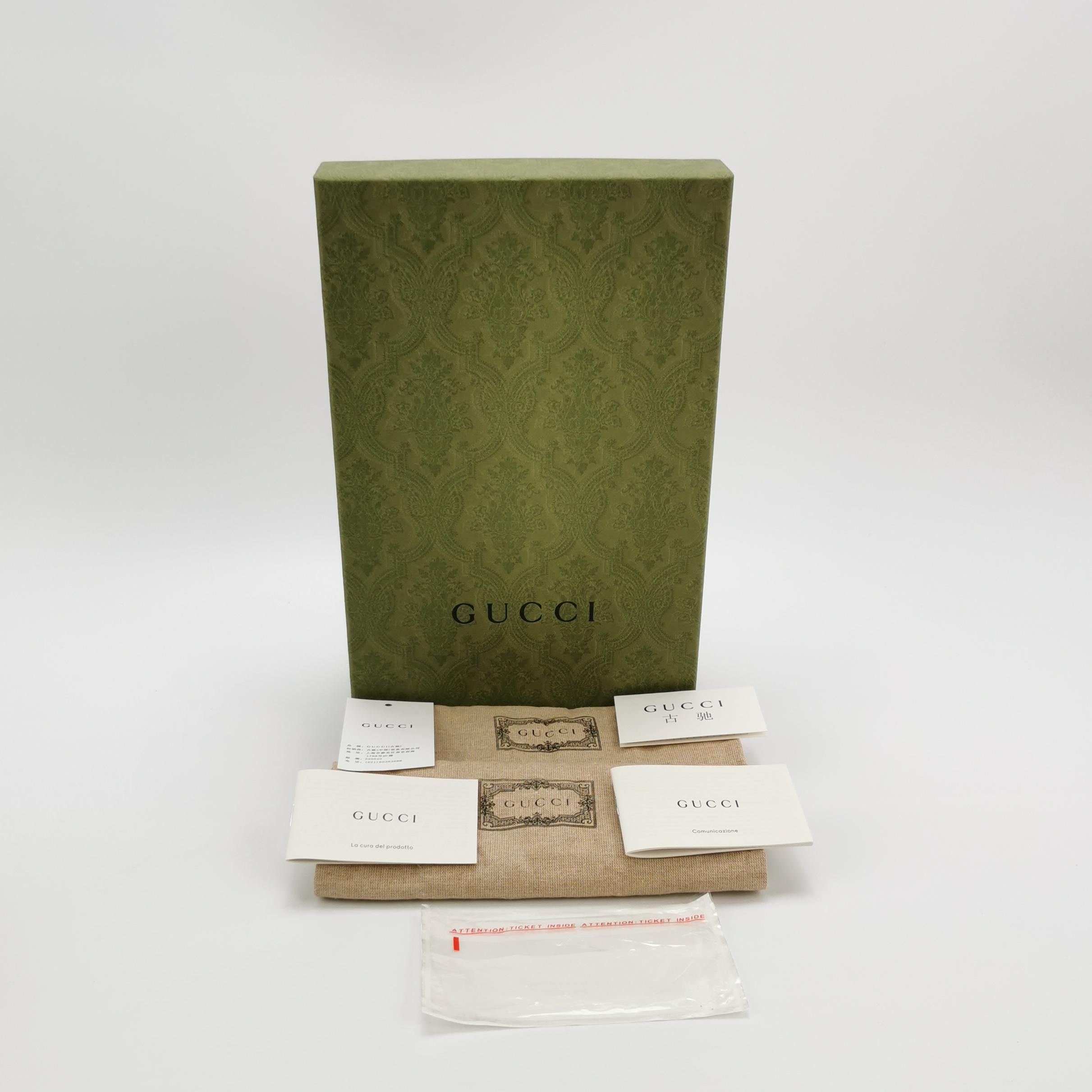 Gucci Gucci Women 5-5 Flats Size US 5.5 / IT 35.5 - 6 Thumbnail