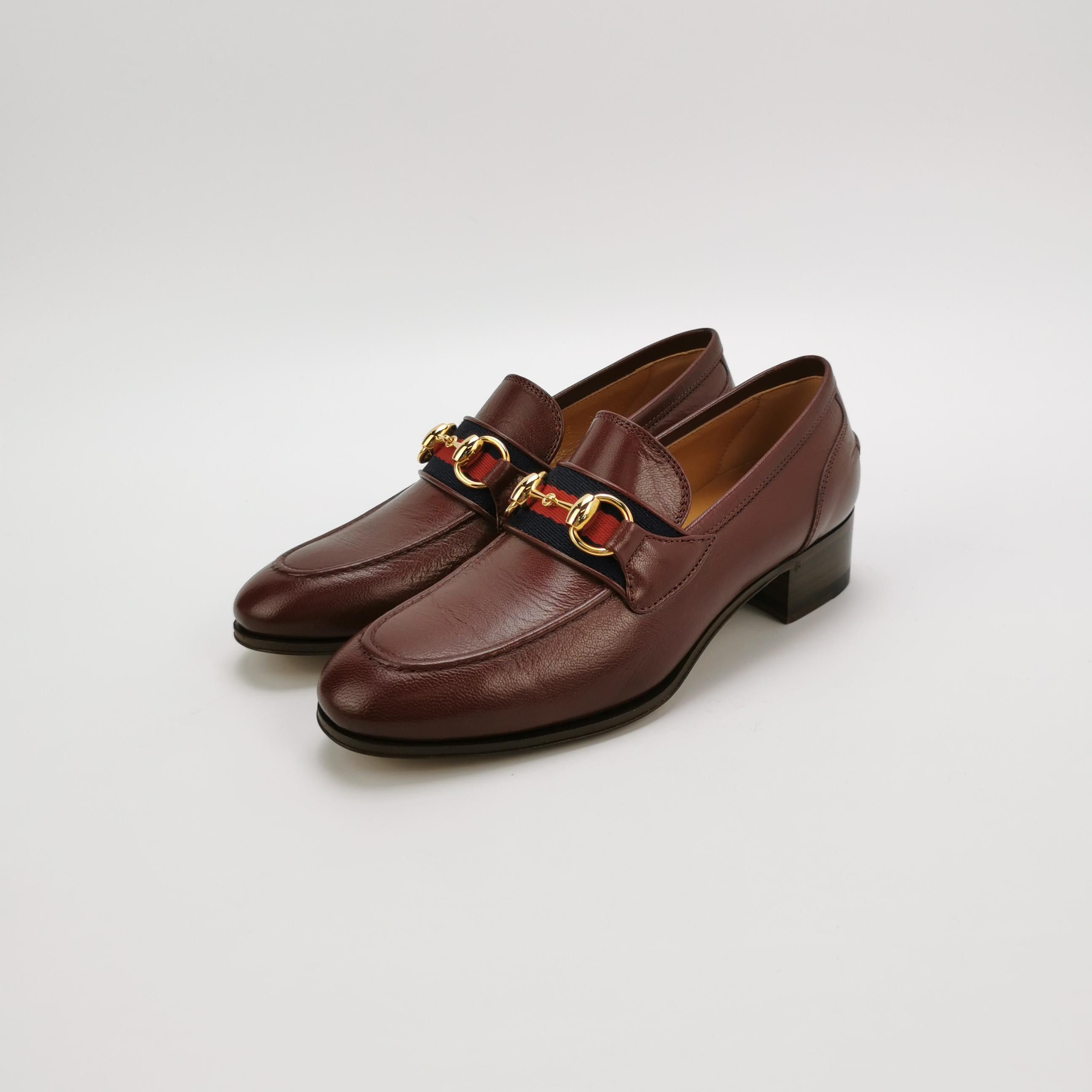 Gucci Gucci Women 5 Flats Size US 5 / IT 35 - 2 Thumbnail