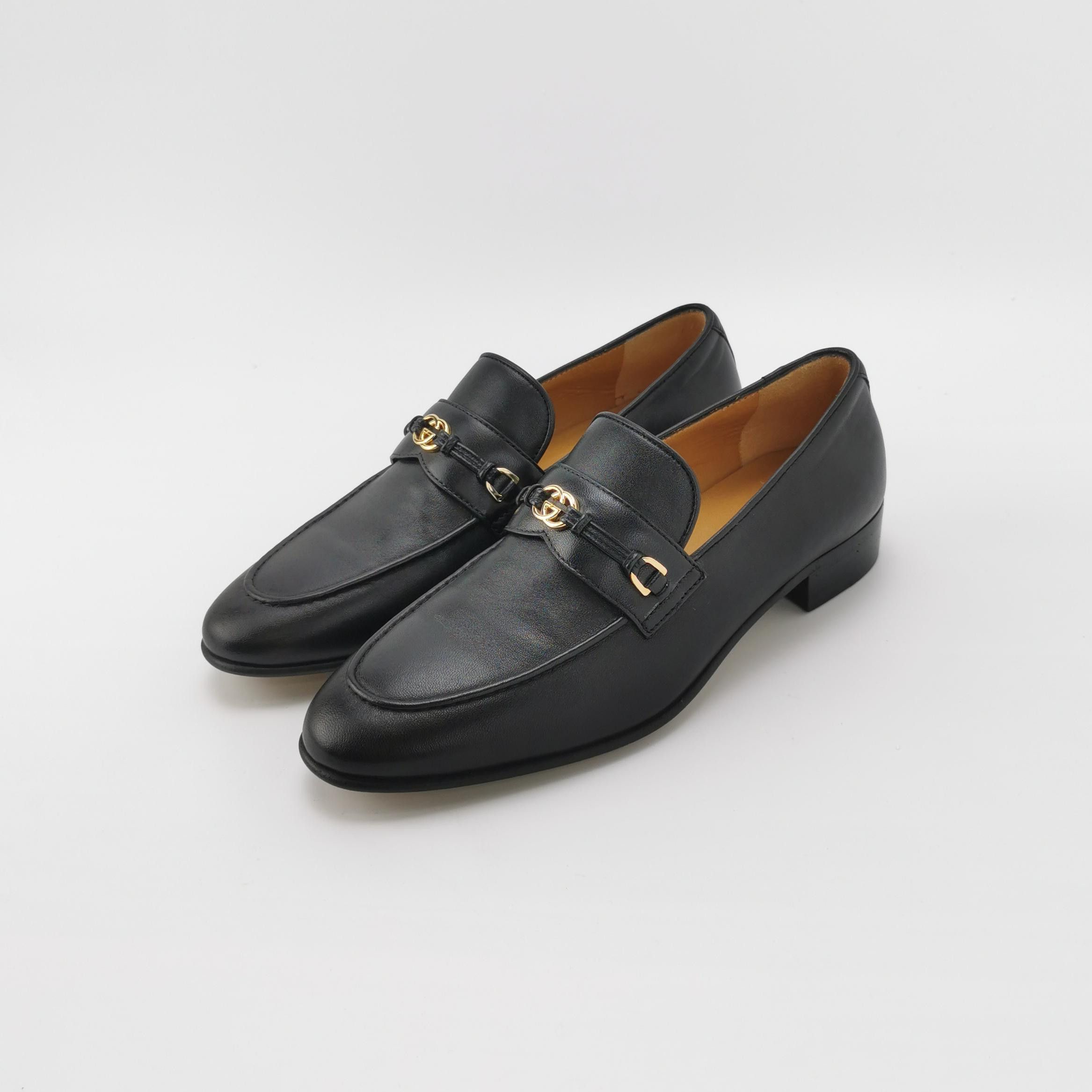 Gucci Gucci Women 5 Flats Size US 5 / IT 35 - 2 Thumbnail