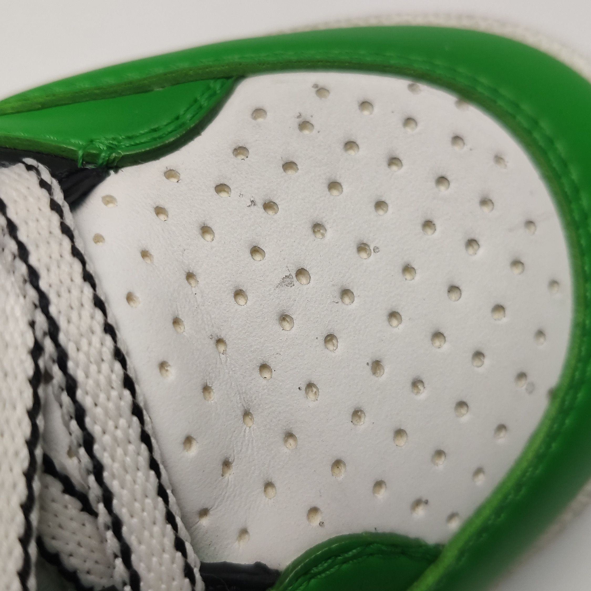Gucci Gucci Women 6 Lowtop Sneakers Size US 6 / IT 36 - 7 Thumbnail