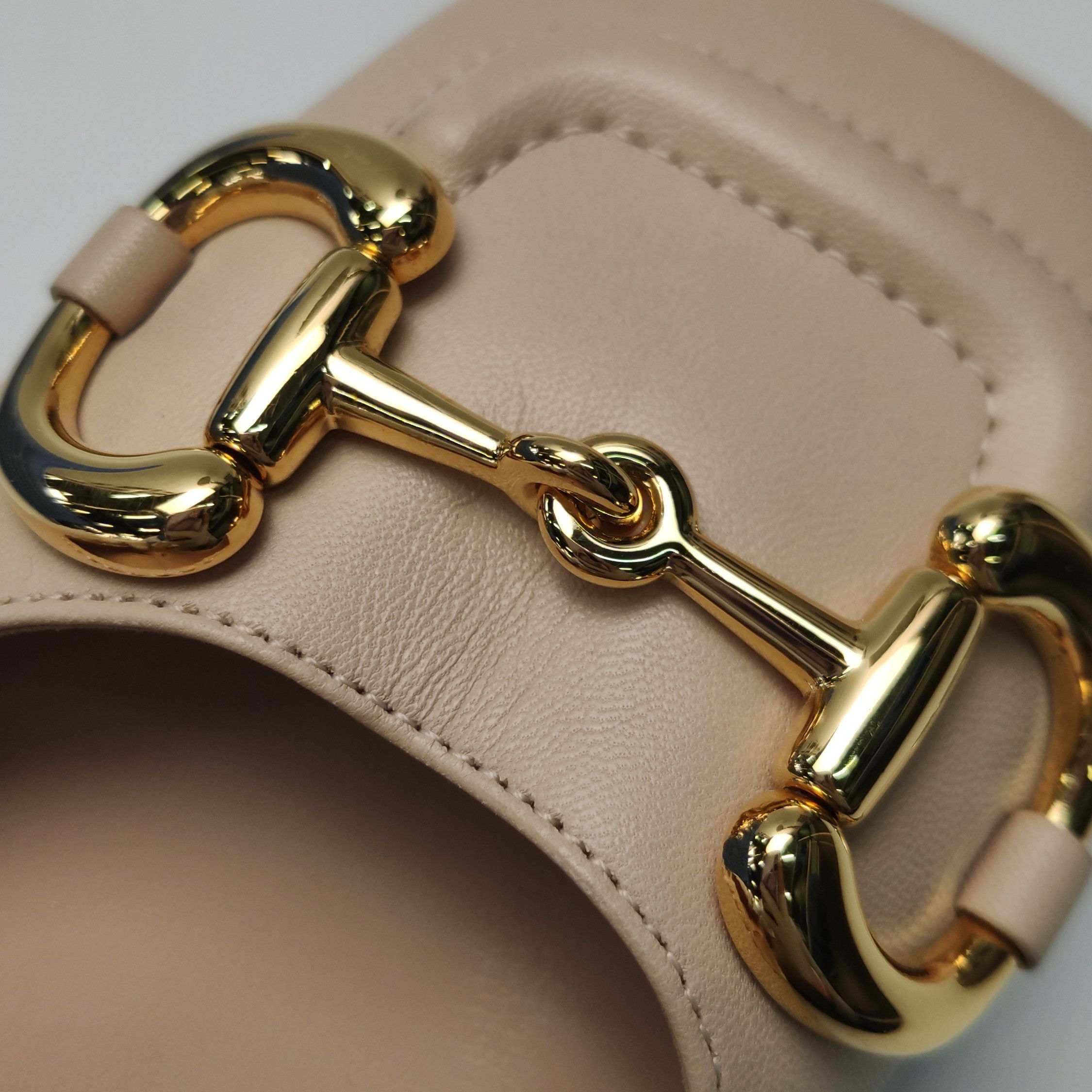 Gucci Gucci Women 7-5 Flats Size US 7.5 / IT 37.5 - 12 Thumbnail