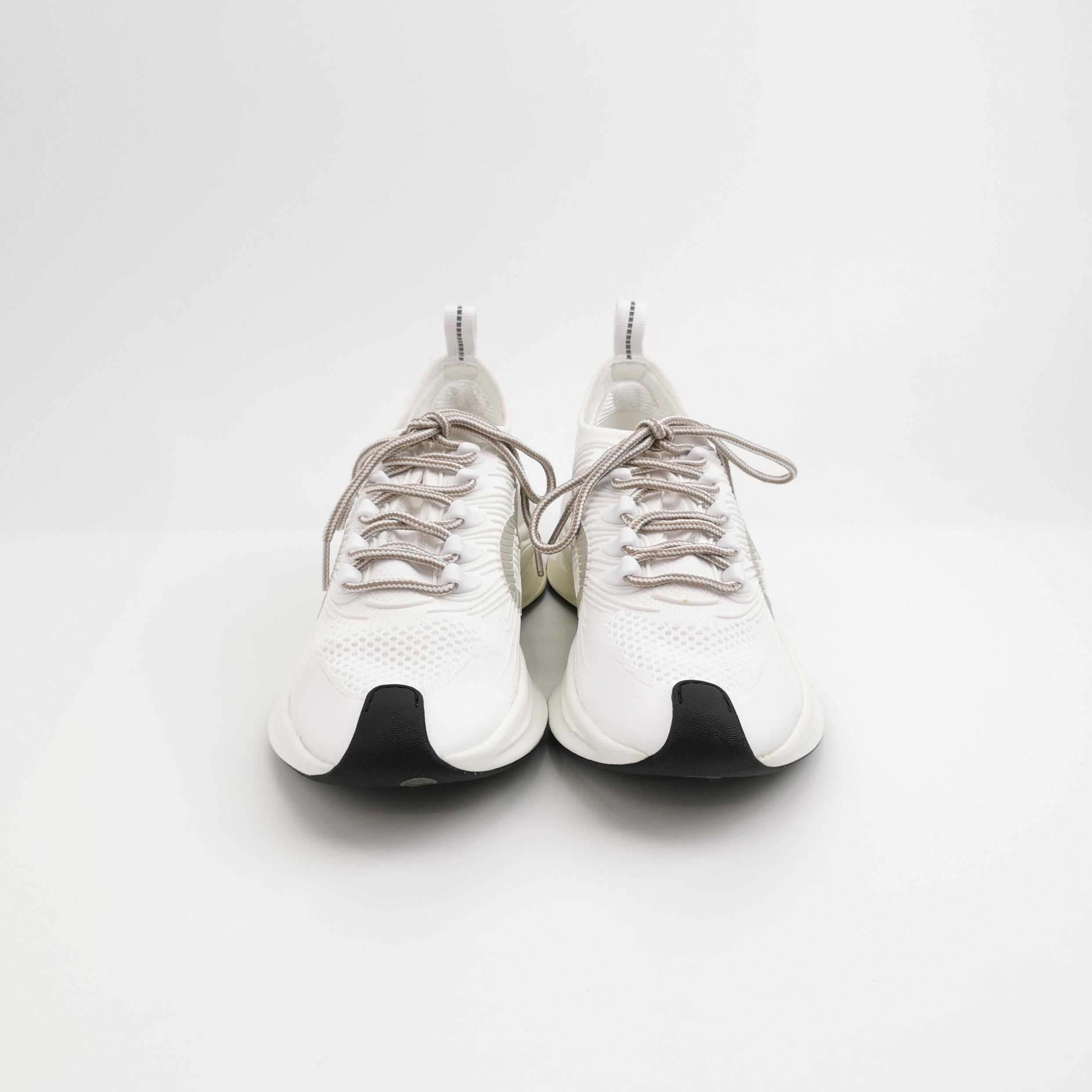 Gucci Gucci Women 8-5 Lowtop Sneakers Size US 8.5 / IT 38.5 - 3 Thumbnail