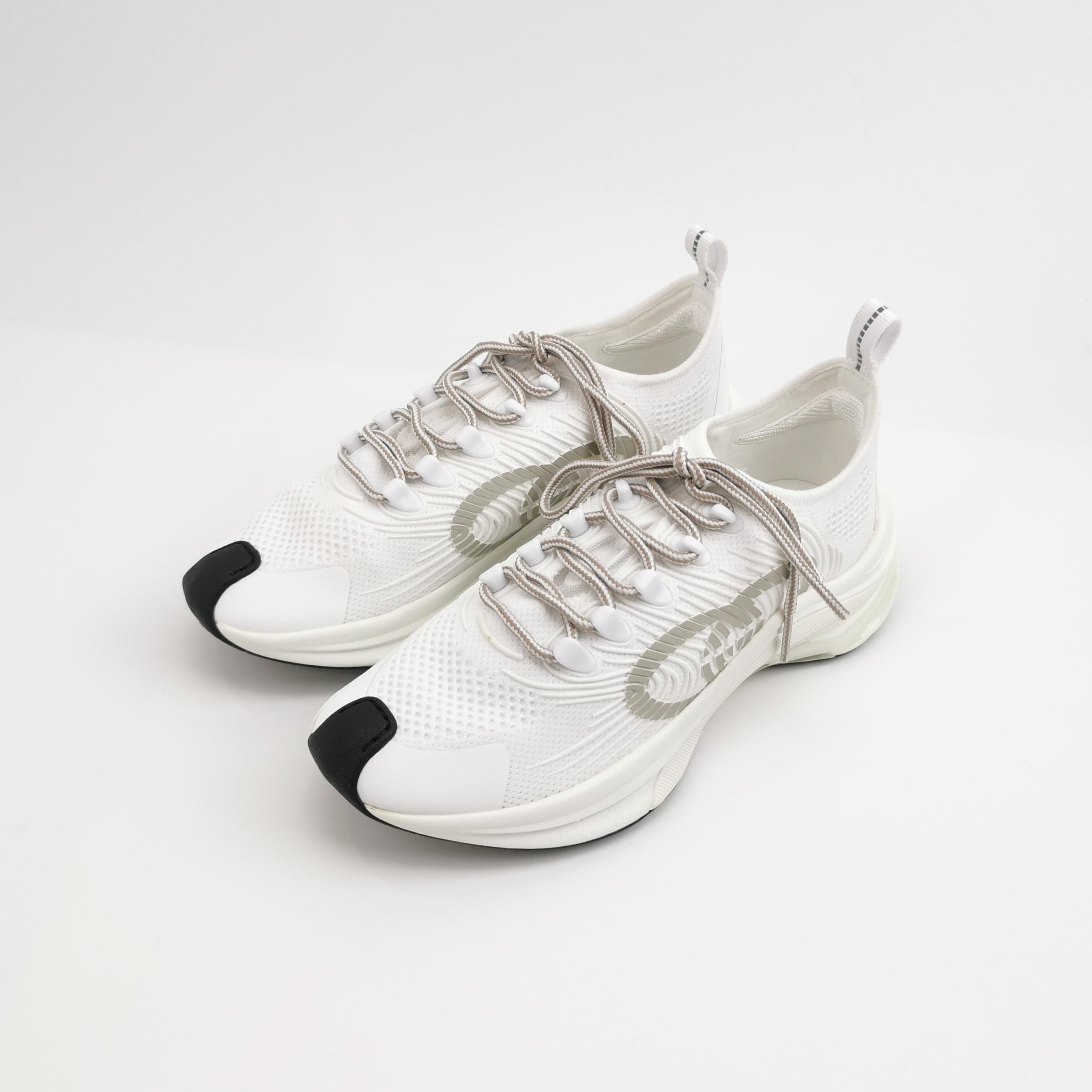 Gucci Gucci Women 8-5 Lowtop Sneakers Size US 8.5 / IT 38.5 - 2 Thumbnail