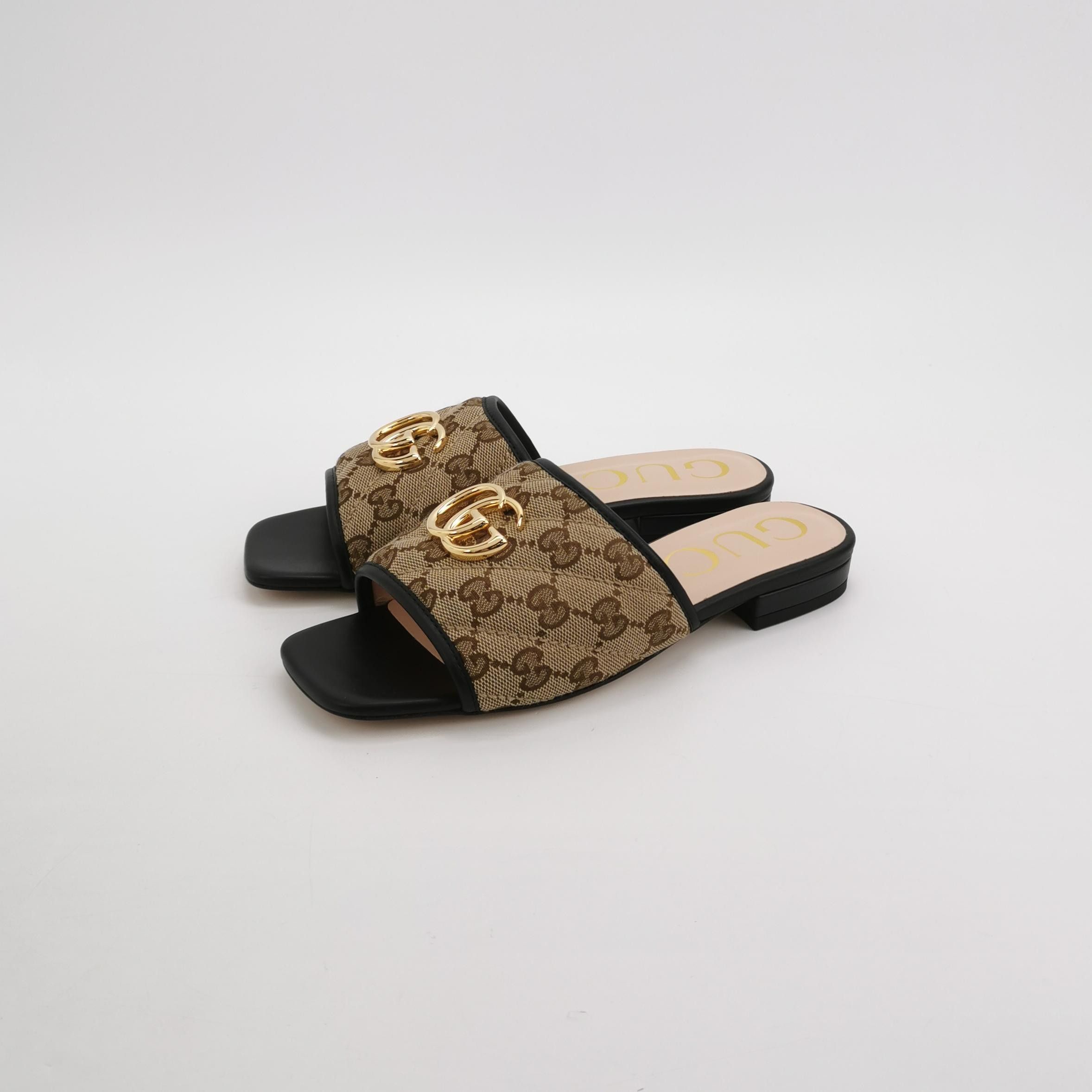 Gucci Gucci Women 5 Sandals Size US 5 / IT 35 - 2 Thumbnail
