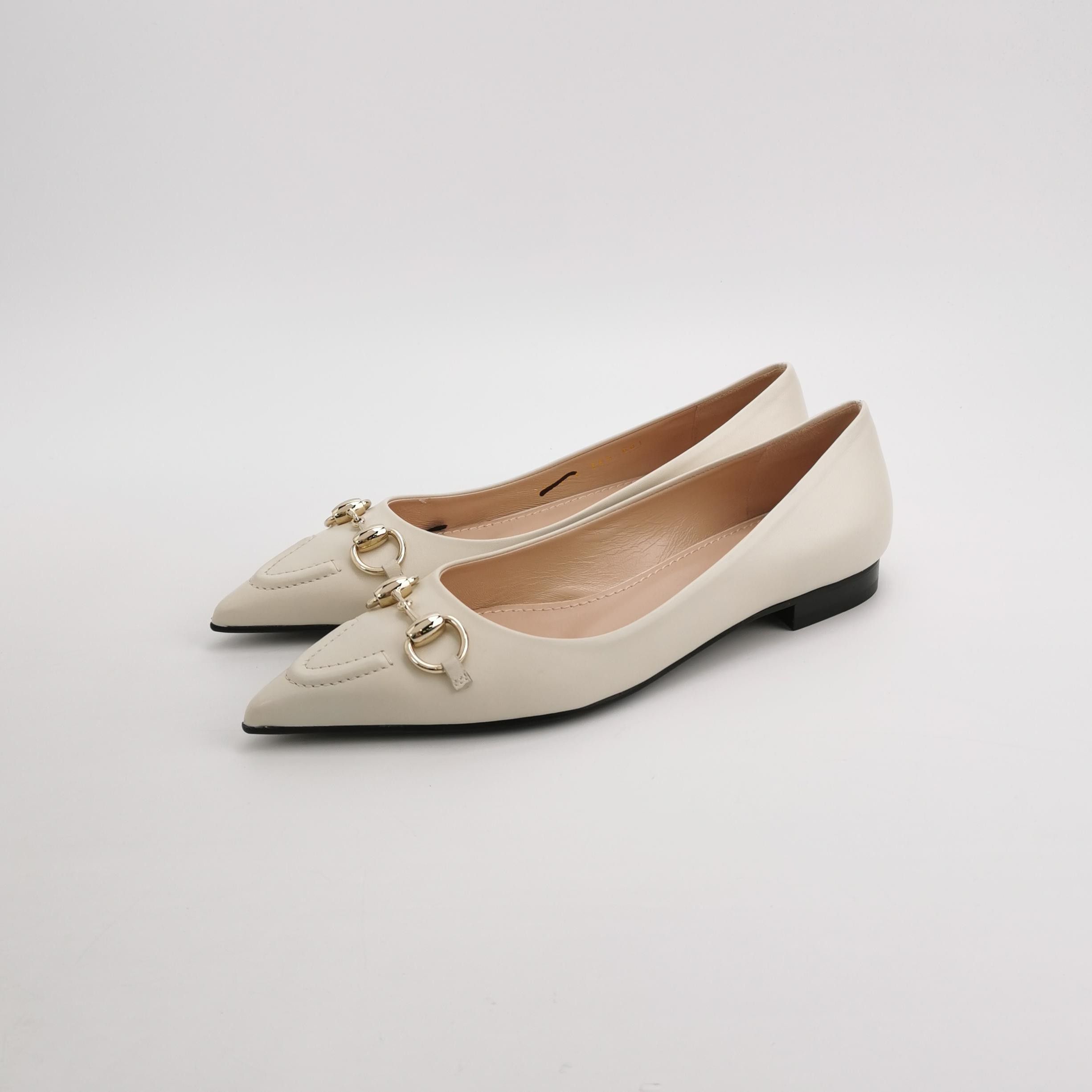Gucci Gucci Women 6-5 Flats Size US 6.5 / IT 36.5 - 2 Thumbnail