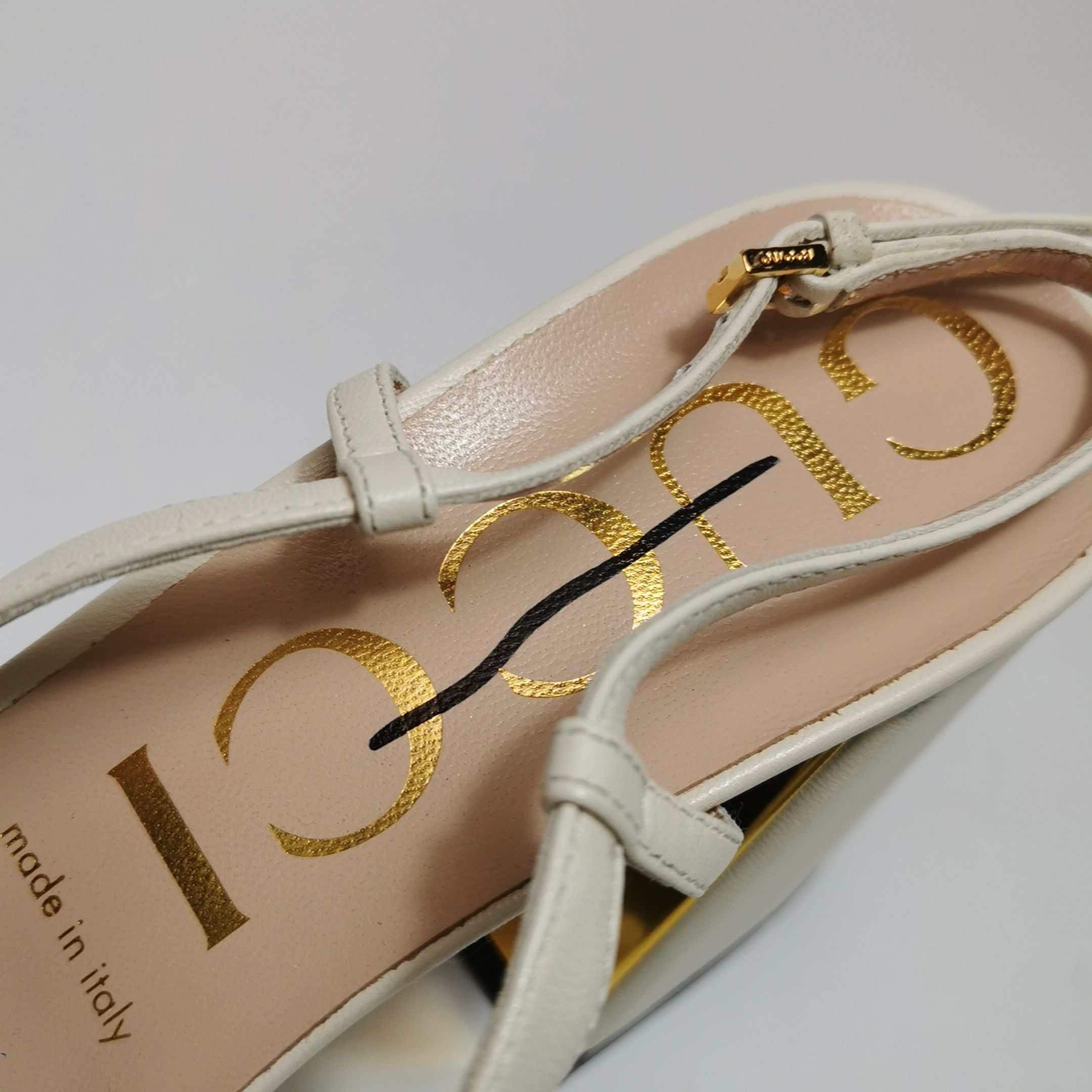 Gucci Gucci Women 10 Heels Size US 10 / IT 40 - 15 Thumbnail